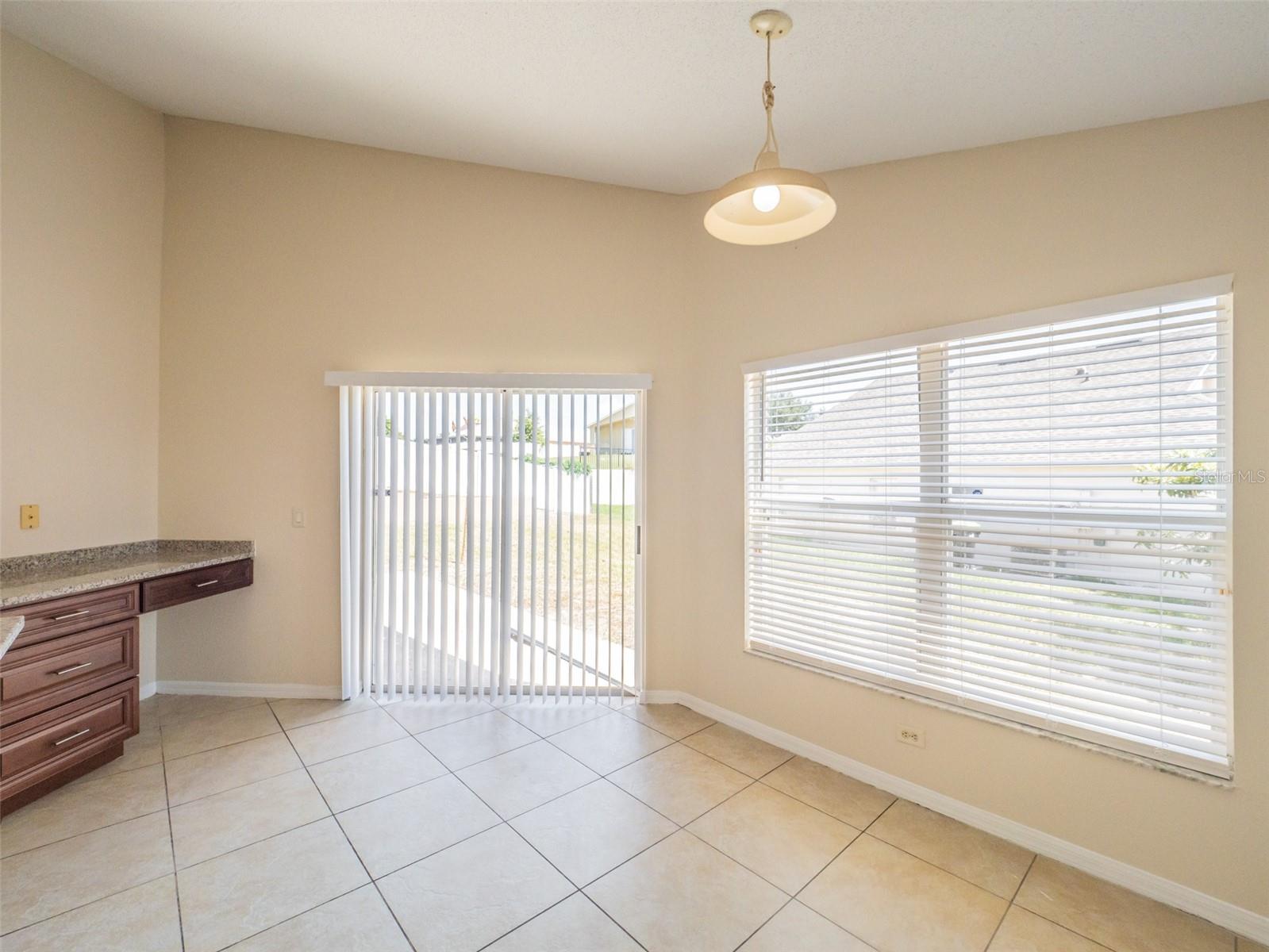 Image 15 of 34 For 4405 Hazelton Court