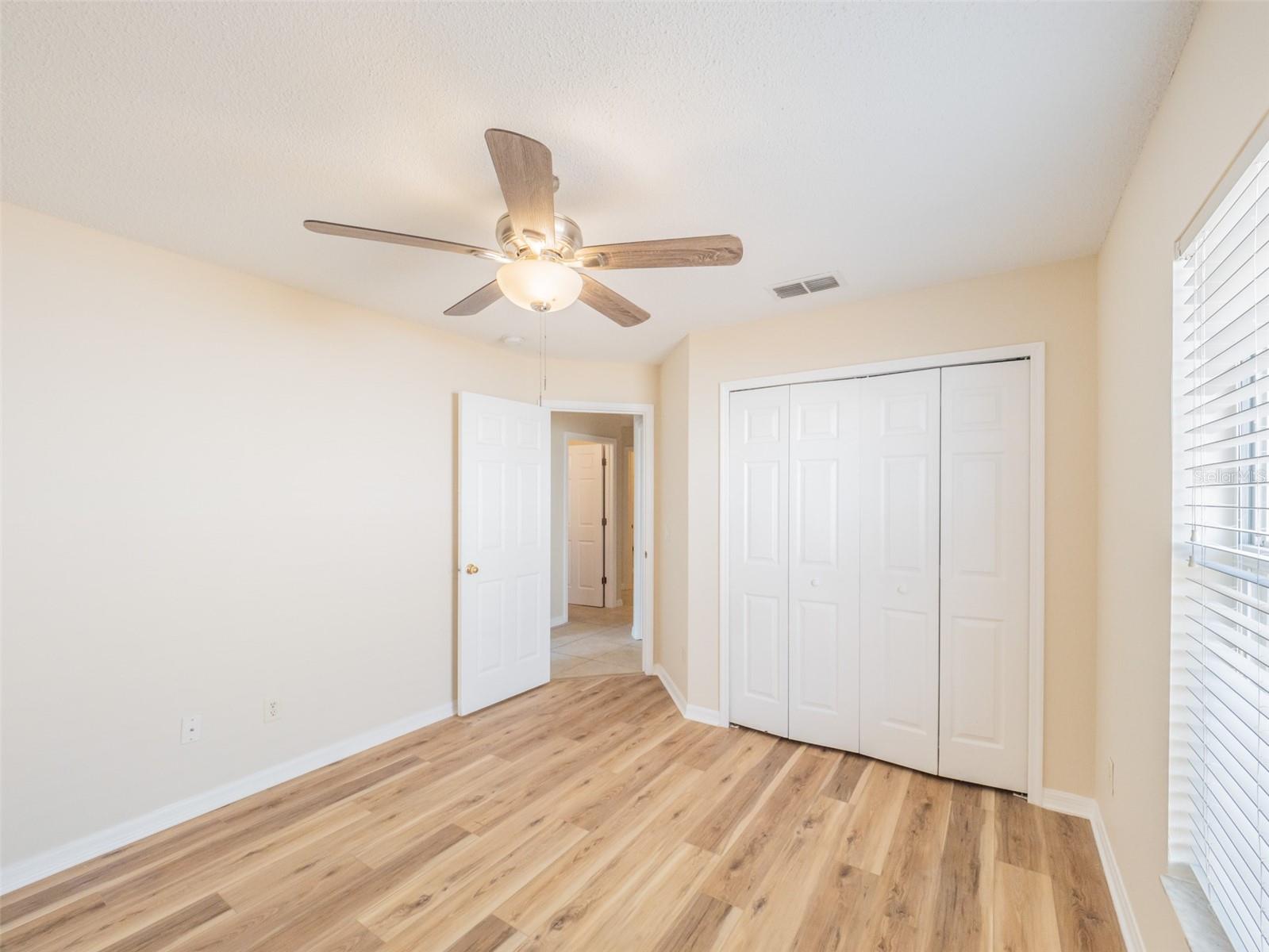 Image 31 of 34 For 4405 Hazelton Court