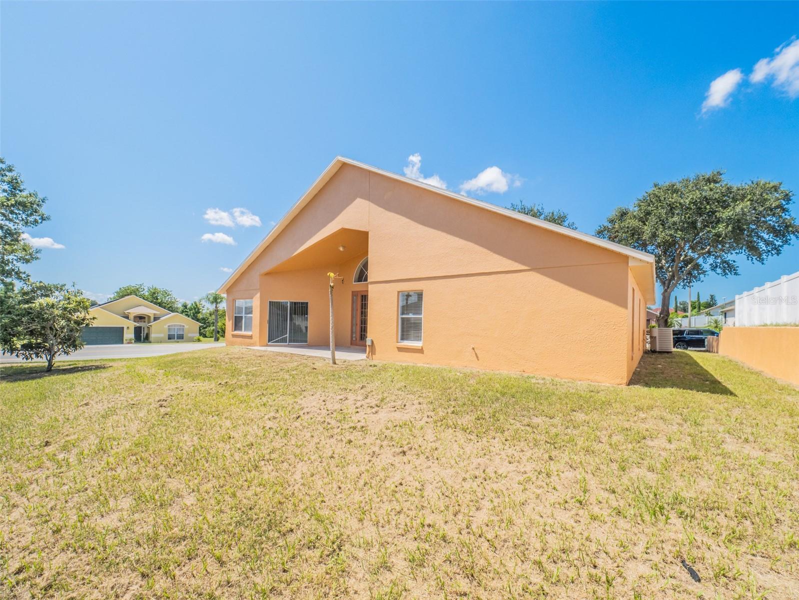 Image 5 of 34 For 4405 Hazelton Court