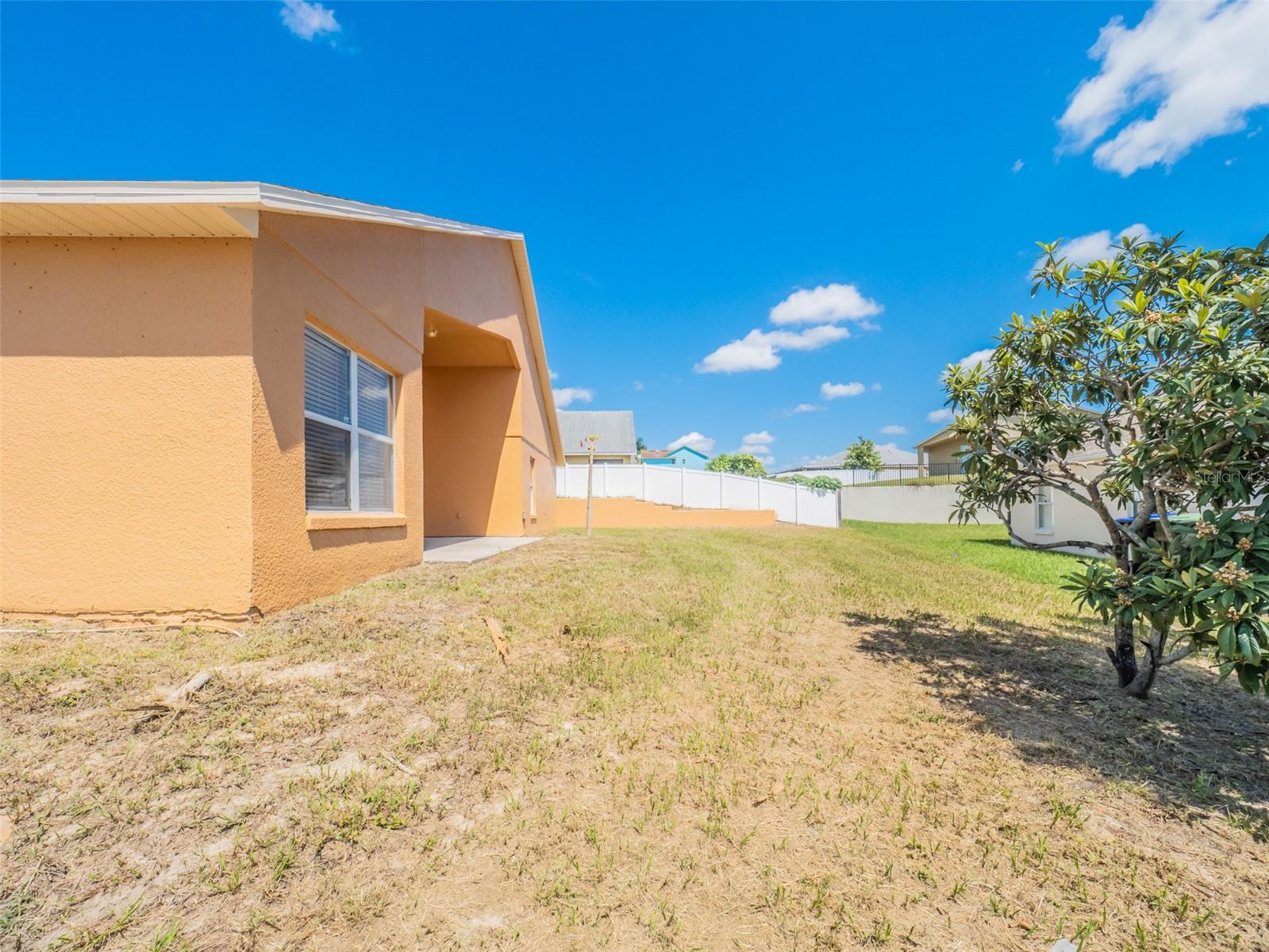 Image 8 of 34 For 4405 Hazelton Court