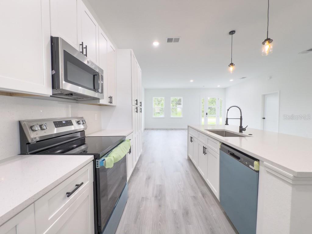 Image 20 of 50 For 13393 43rd Ave Rd