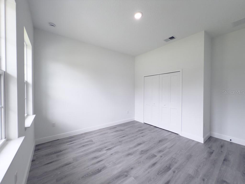 Image 35 of 50 For 13393 43rd Ave Rd