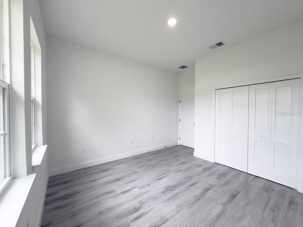 Image 41 of 50 For 13393 43rd Ave Rd