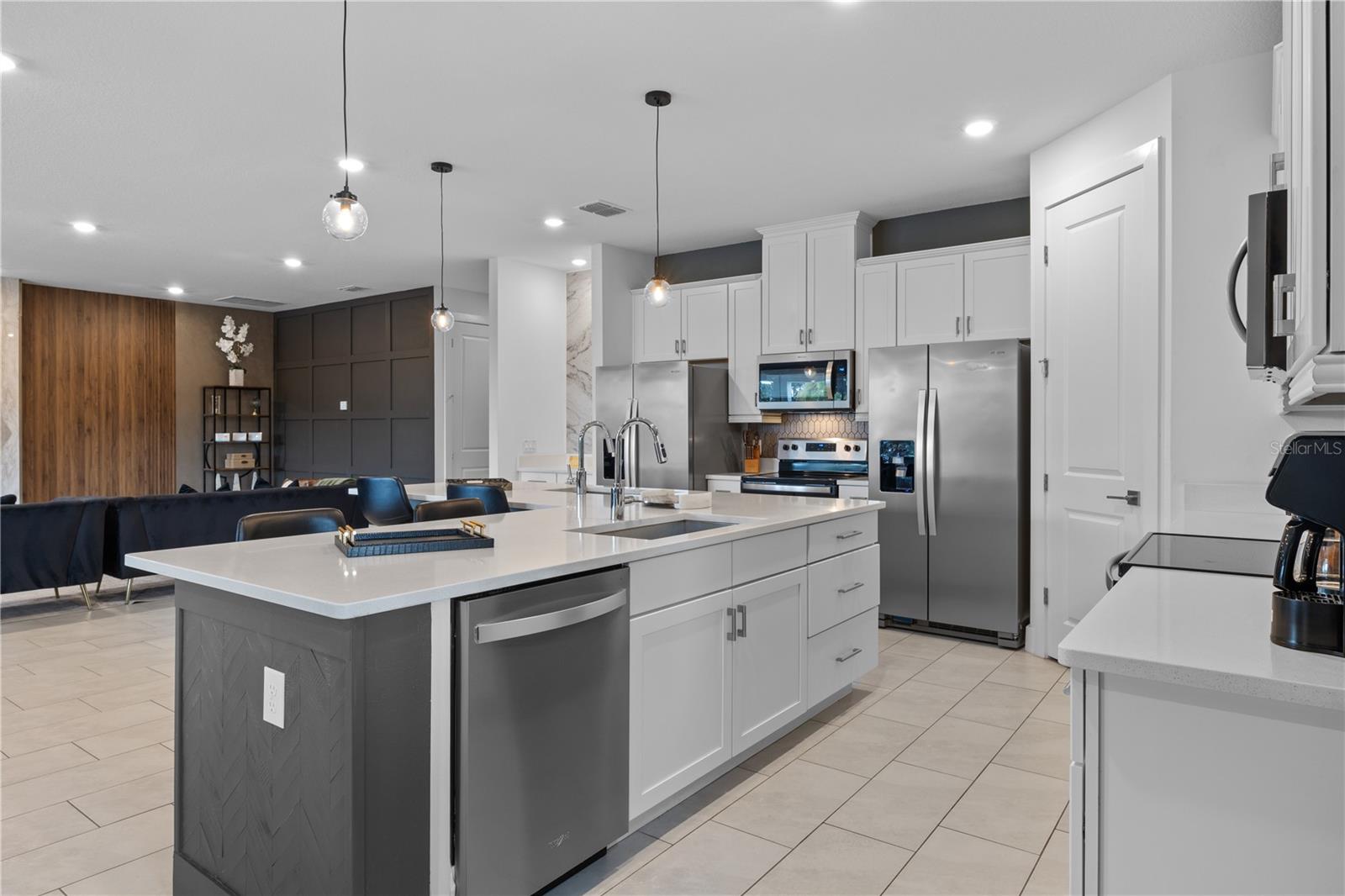 Image 13 of 65 For 977 Desert Mountain Court