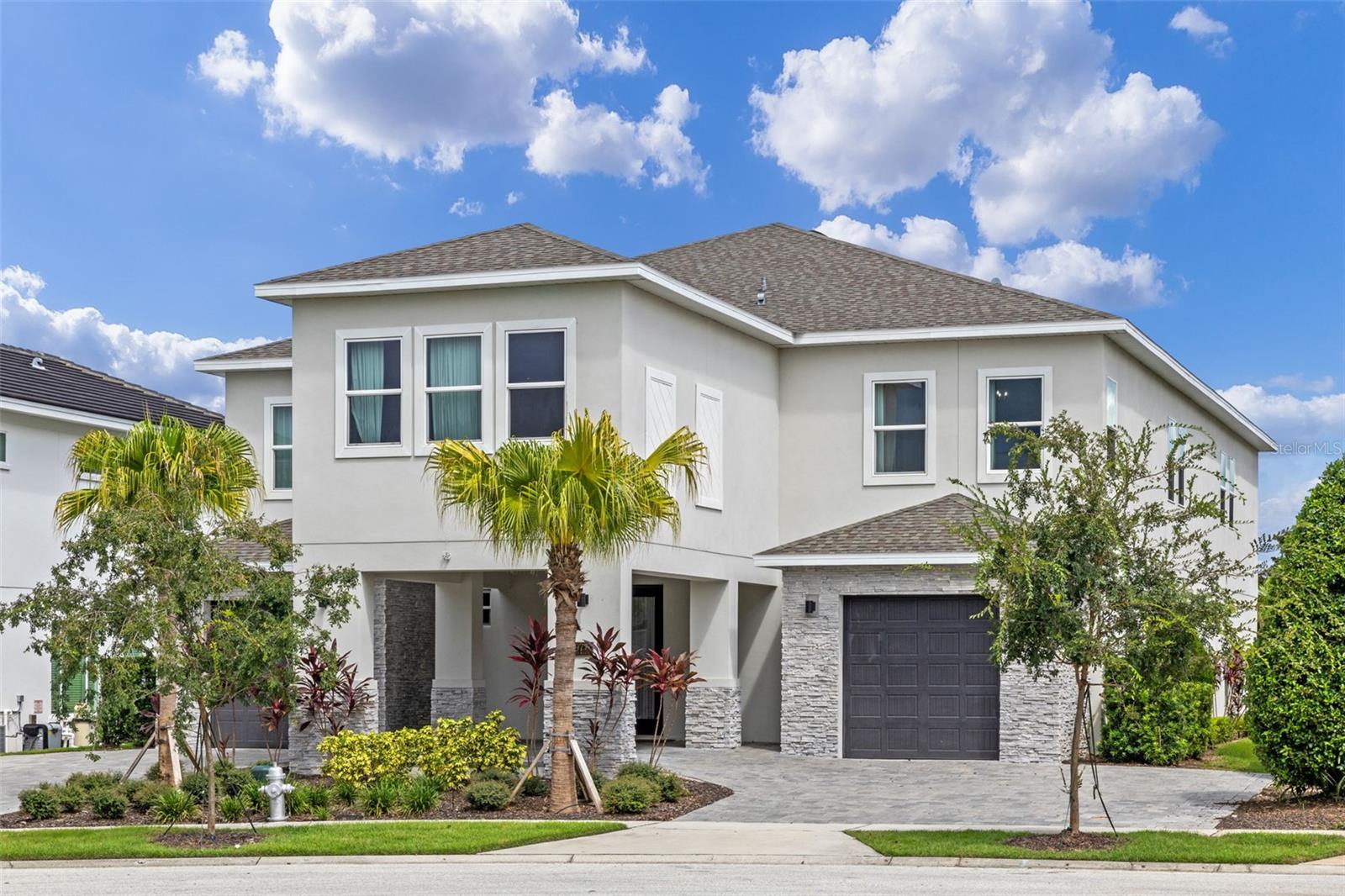 Image 2 of 65 For 977 Desert Mountain Court