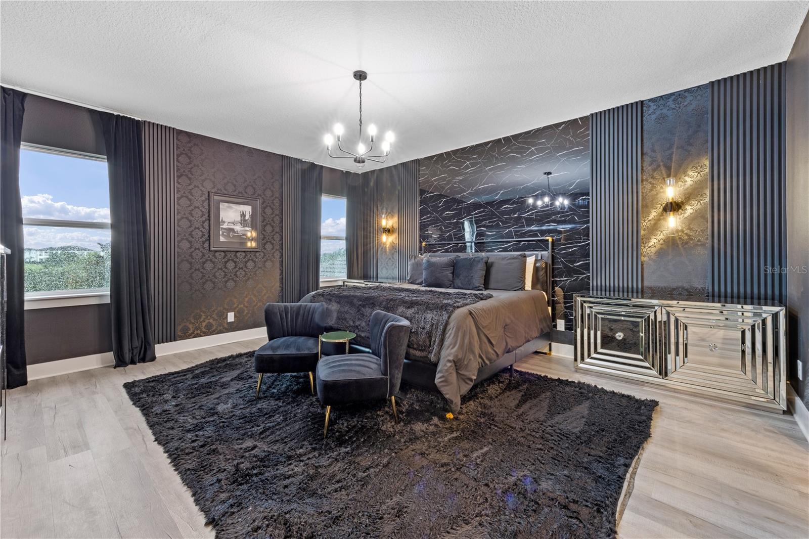 Image 49 of 65 For 977 Desert Mountain Court