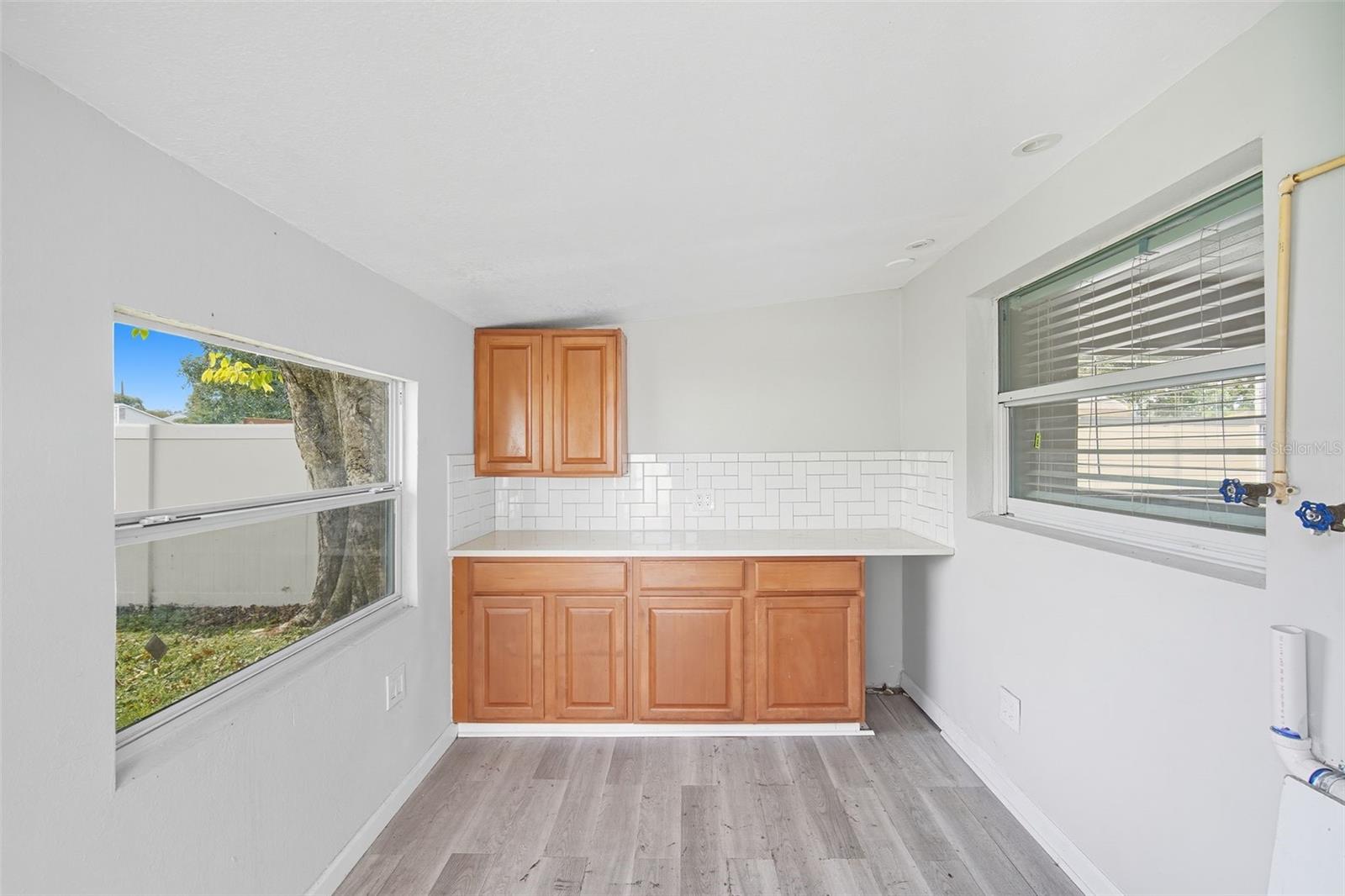 Image 17 of 33 For 3713 37th Street N