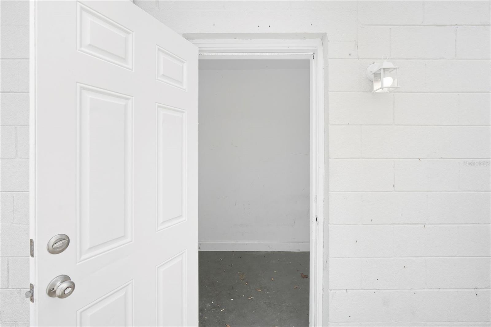 Image 26 of 33 For 3713 37th Street N