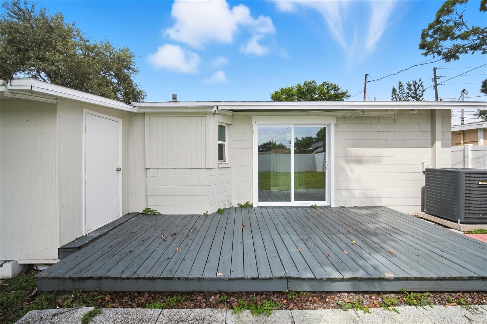 Image 29 of 33 For 3713 37th Street N