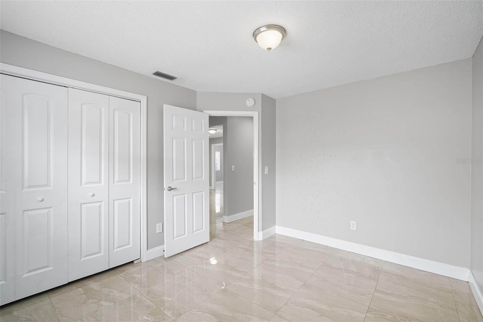 Image 8 of 33 For 3713 37th Street N