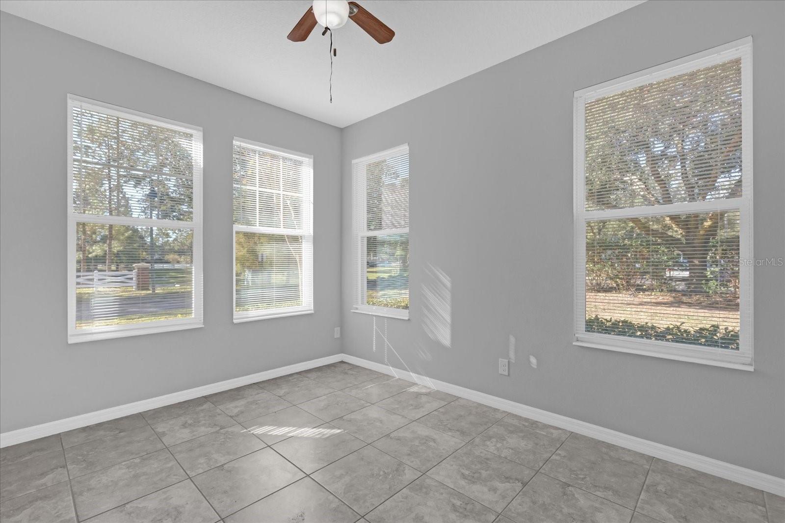 Image 22 of 32 For 11267 Grander Drive