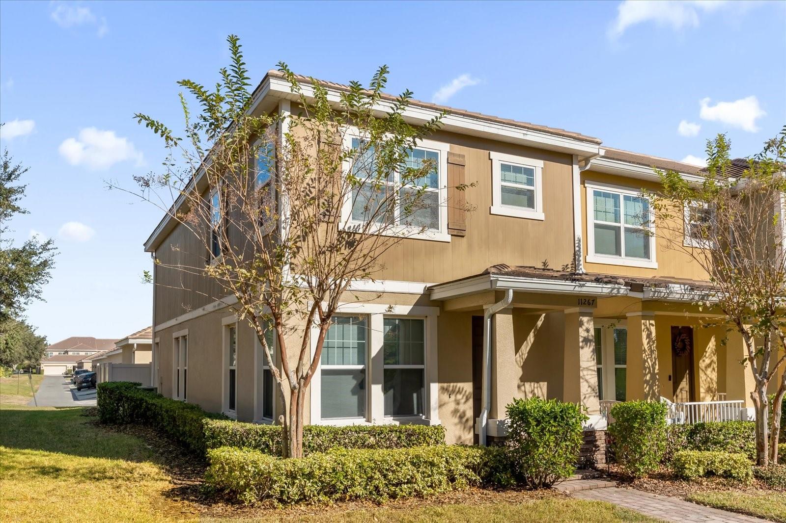 Image 3 of 32 For 11267 Grander Drive