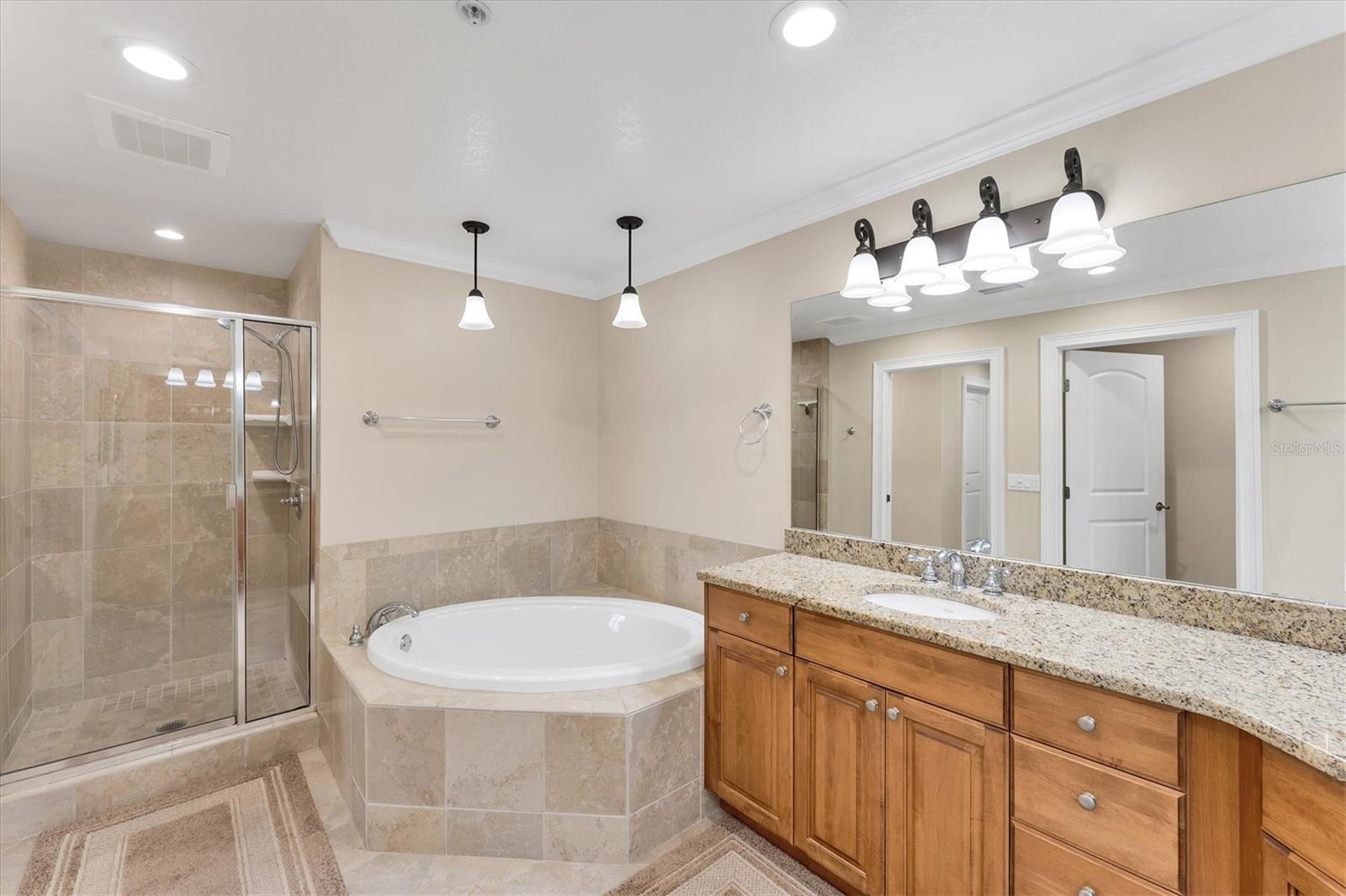 Image 19 of 43 For 606 Riviera Dunes Way  604
