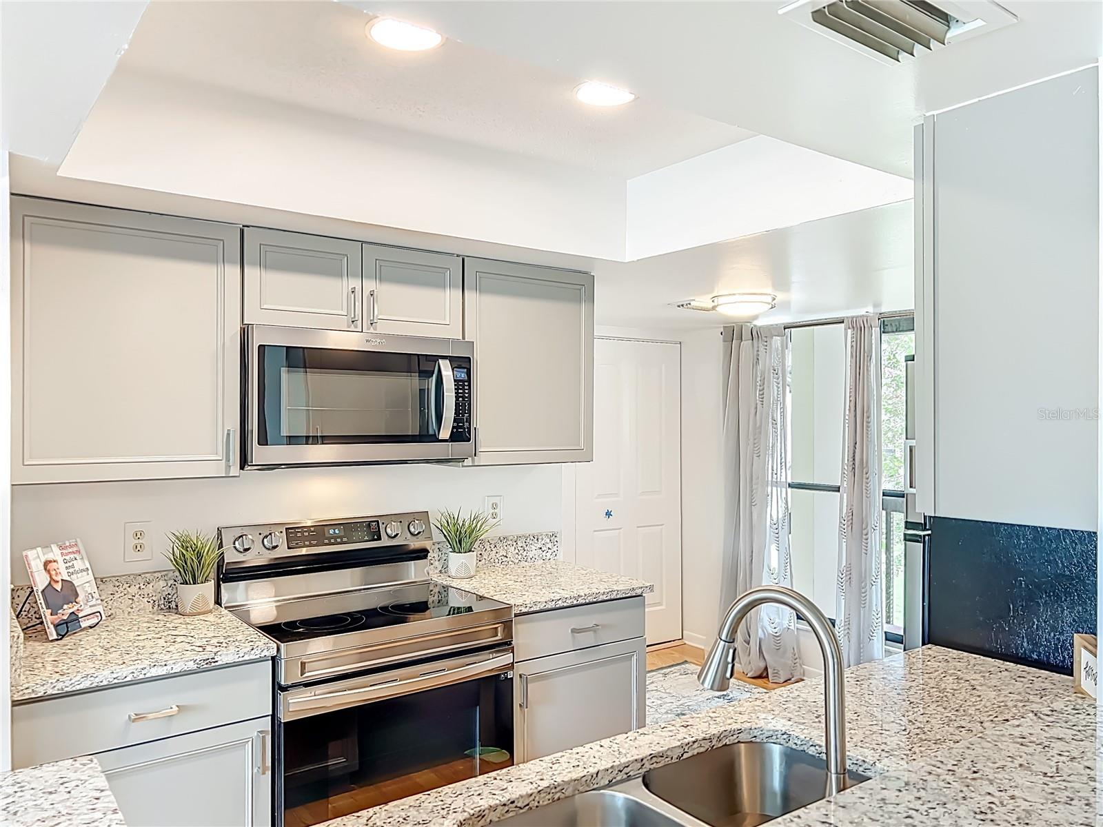 Image 6 of 22 For 1368 Stearman Court 18