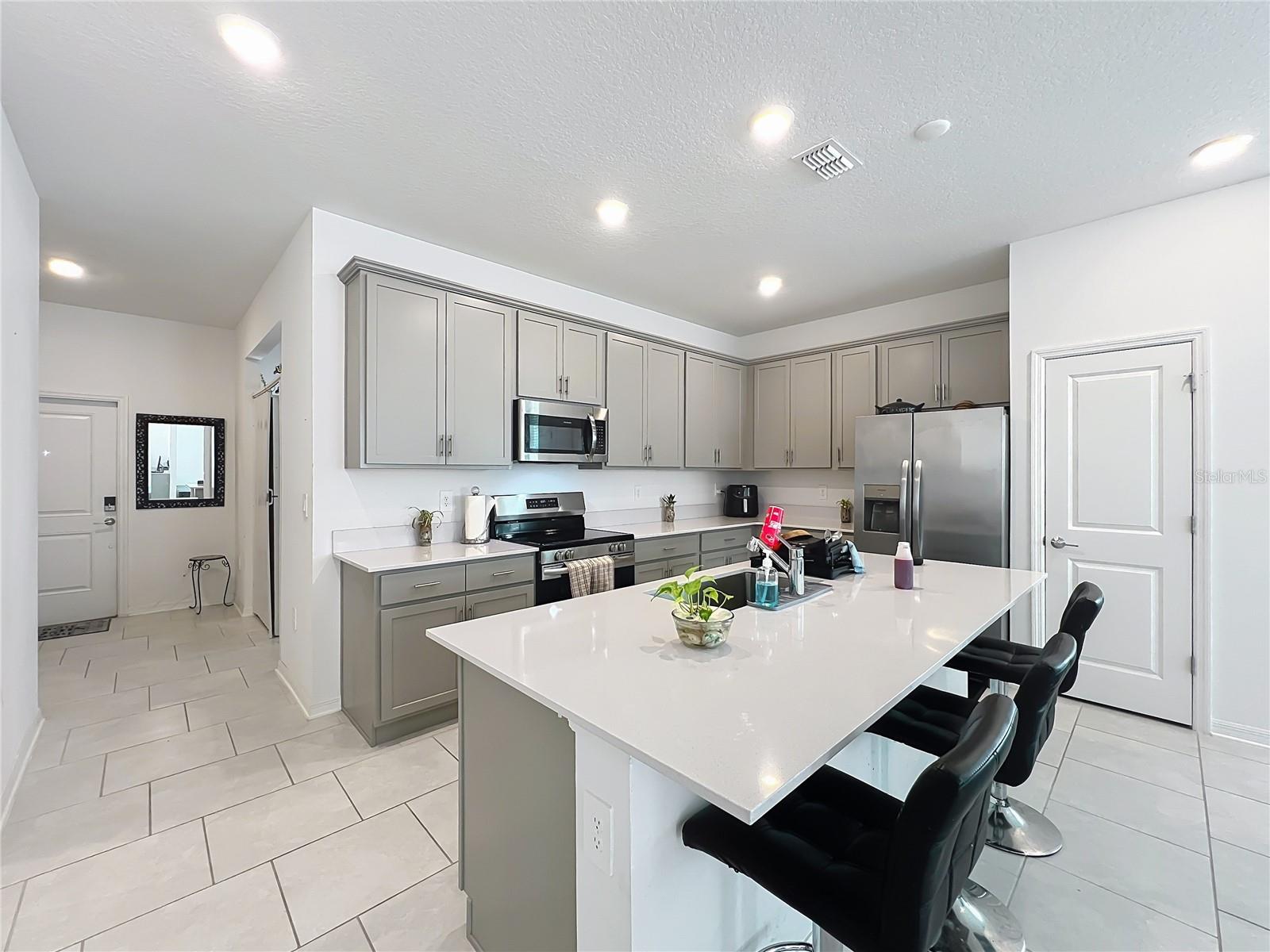 Image 11 of 63 For 4152 Pino Street