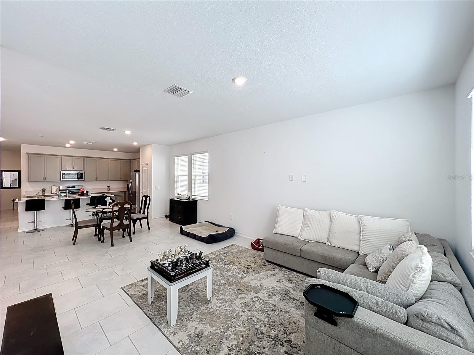 Image 17 of 63 For 4152 Pino Street