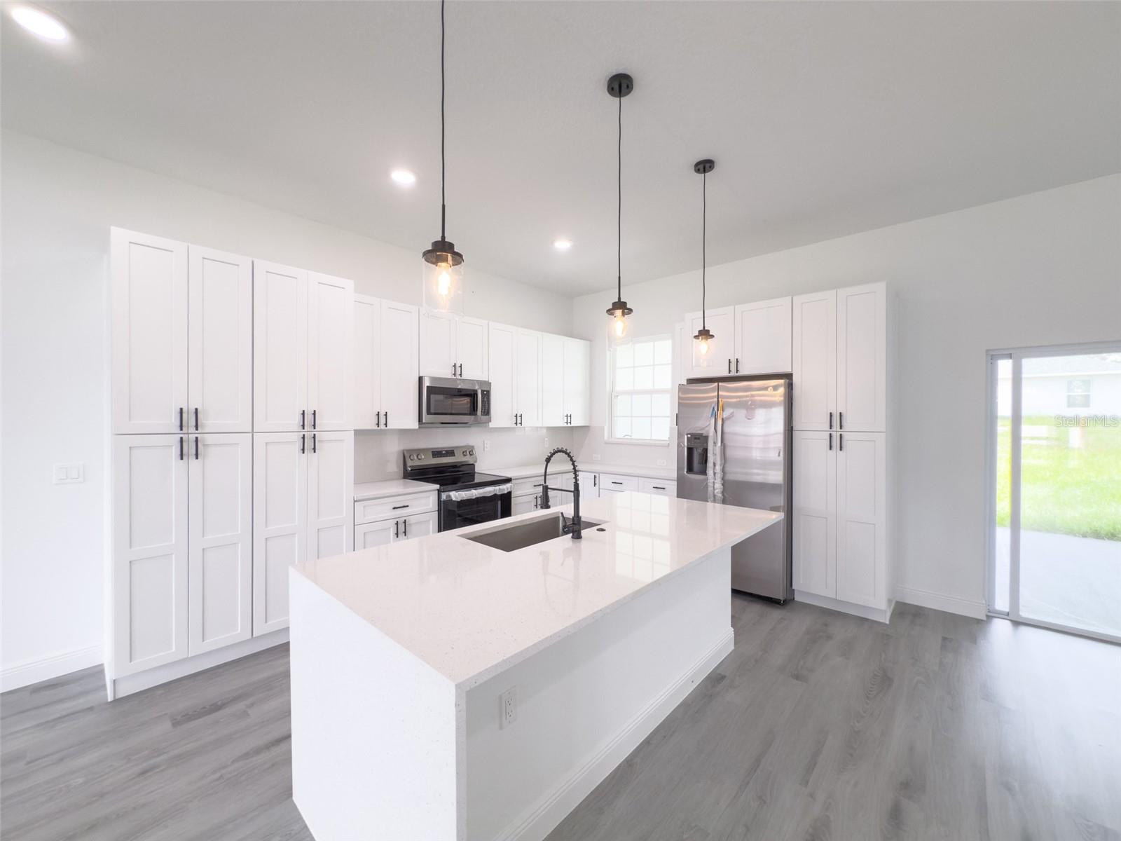 Image 15 of 47 For 15004 60th Ter