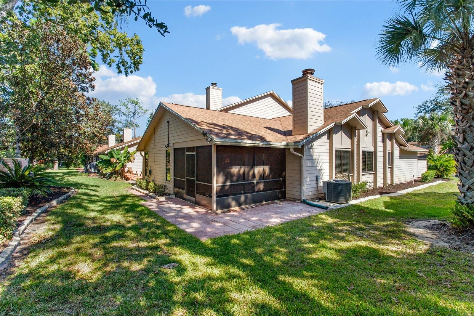 Image 31 of 47 For 424 Evesham Place