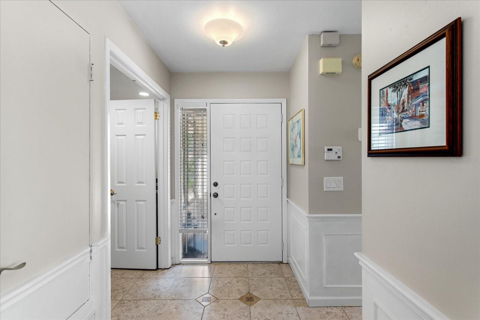 Image 8 of 47 For 424 Evesham Place