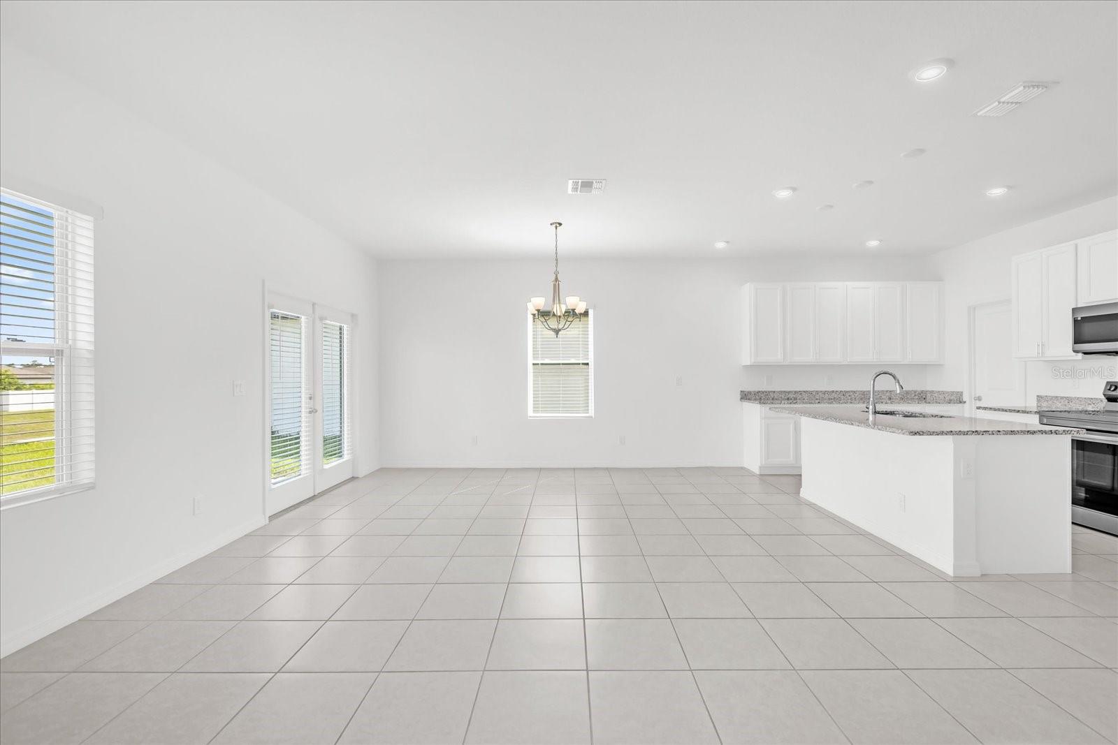 Image 7 of 25 For 1017 Alabaster Way