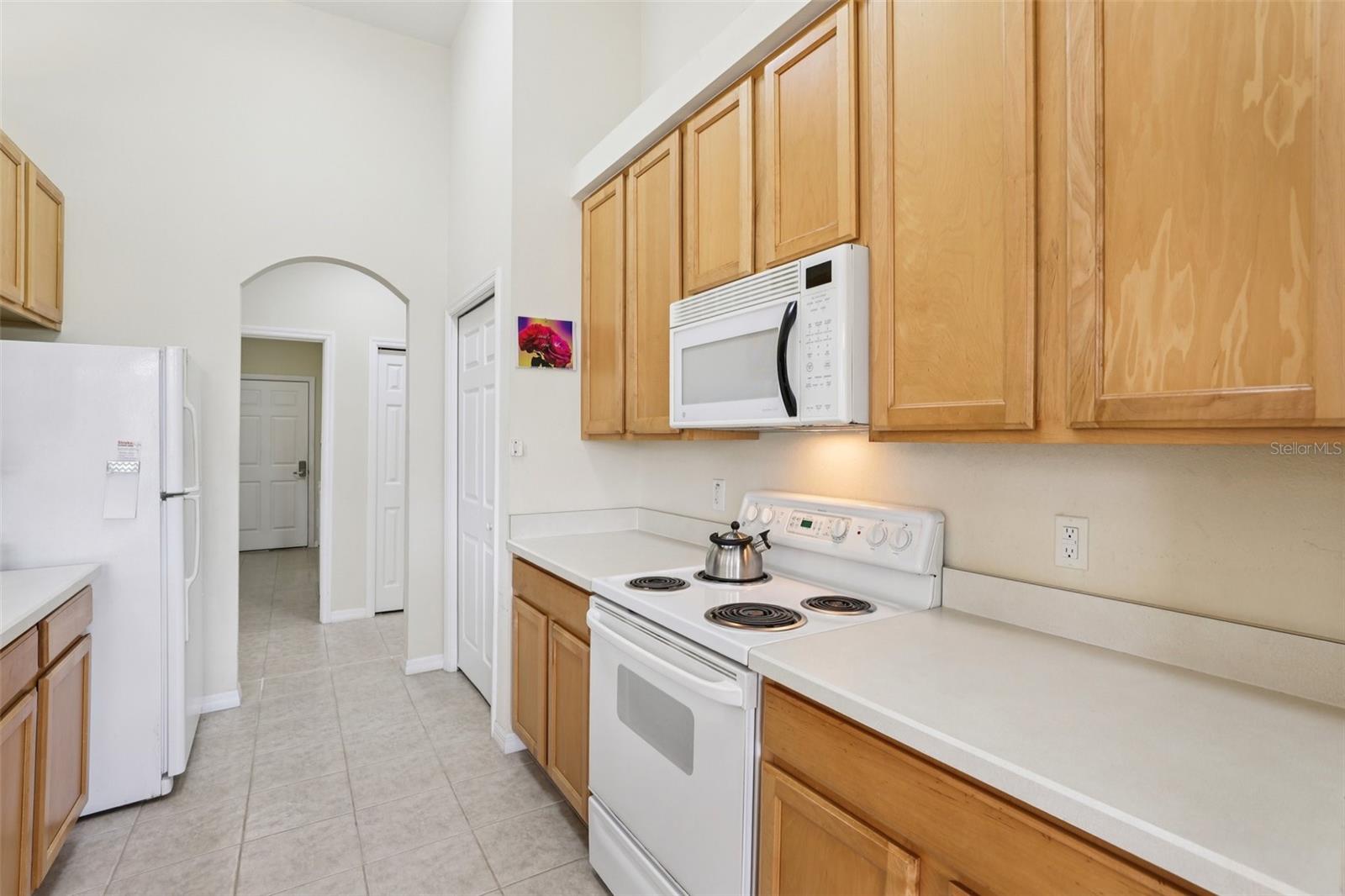 Image 17 of 71 For 255 Royal Palm Drive