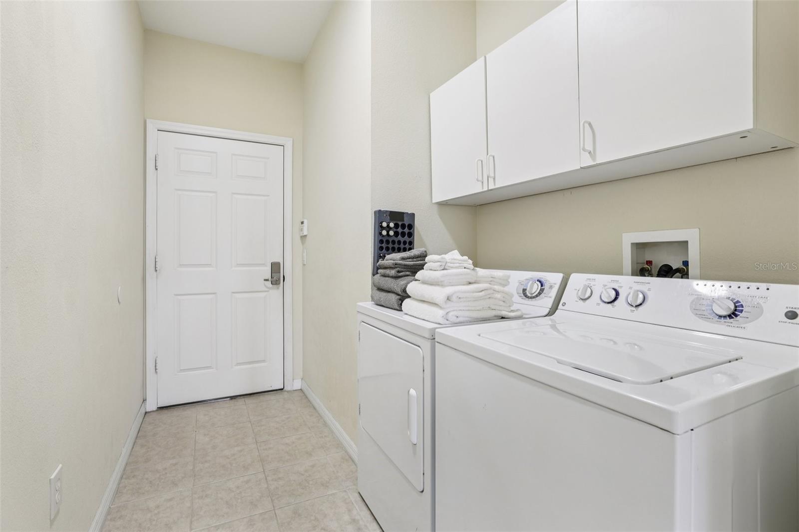 Image 19 of 71 For 255 Royal Palm Drive