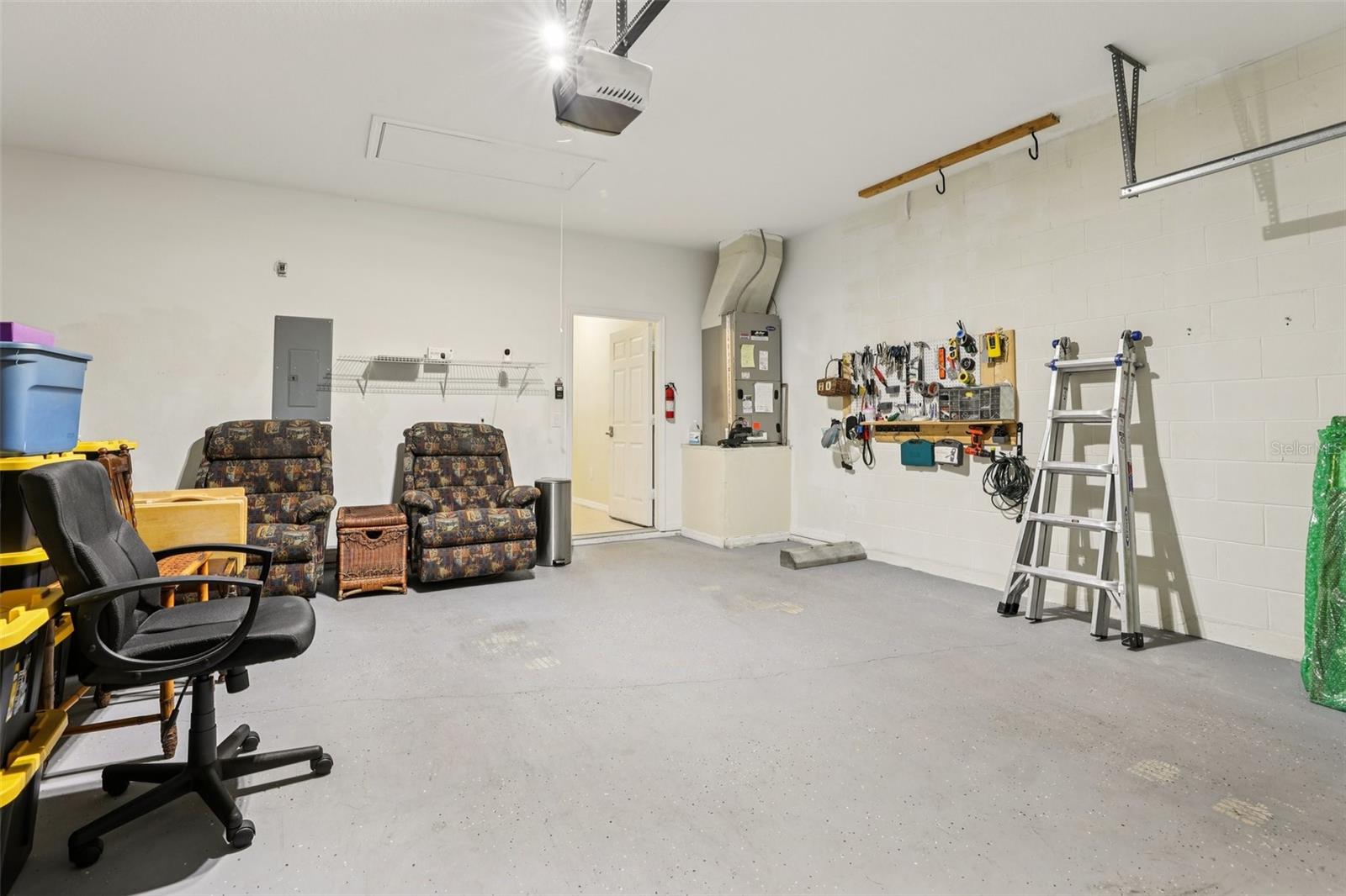 Image 39 of 71 For 255 Royal Palm Drive