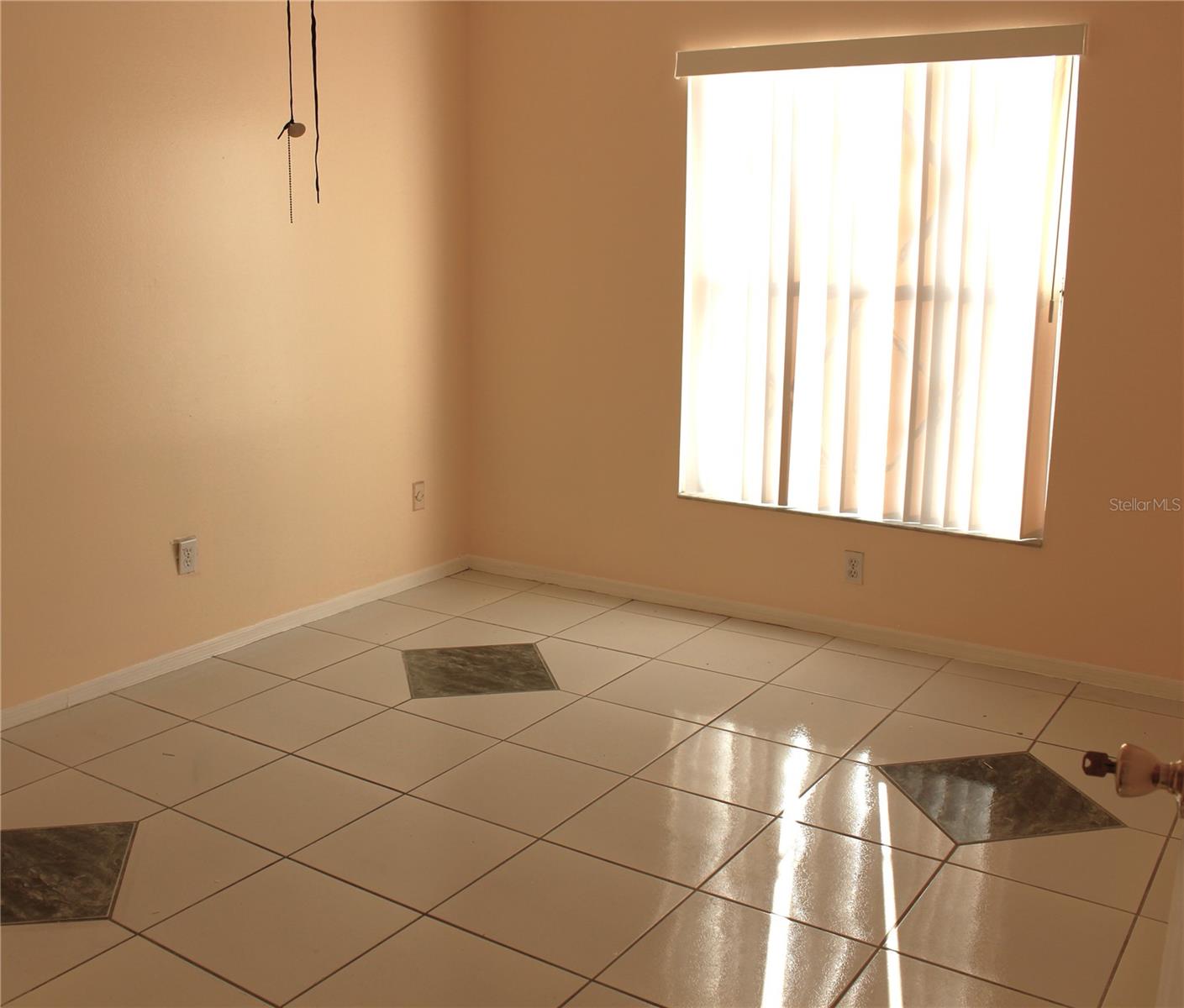 Image 15 of 26 For 11100 Einbender Road