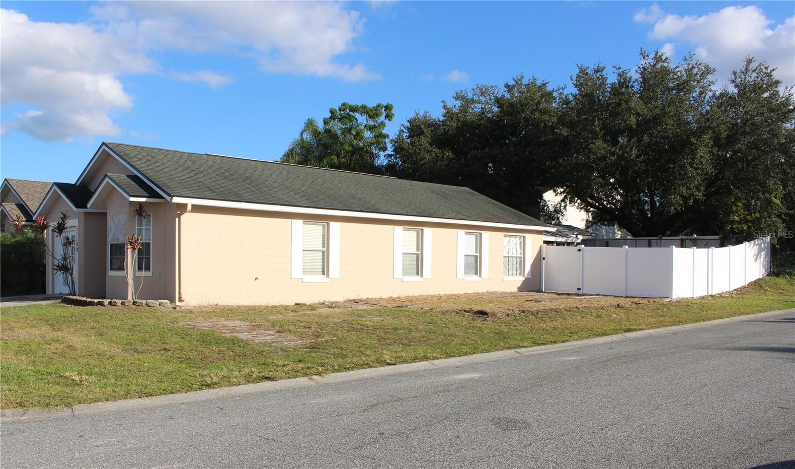 Image 5 of 26 For 11100 Einbender Road