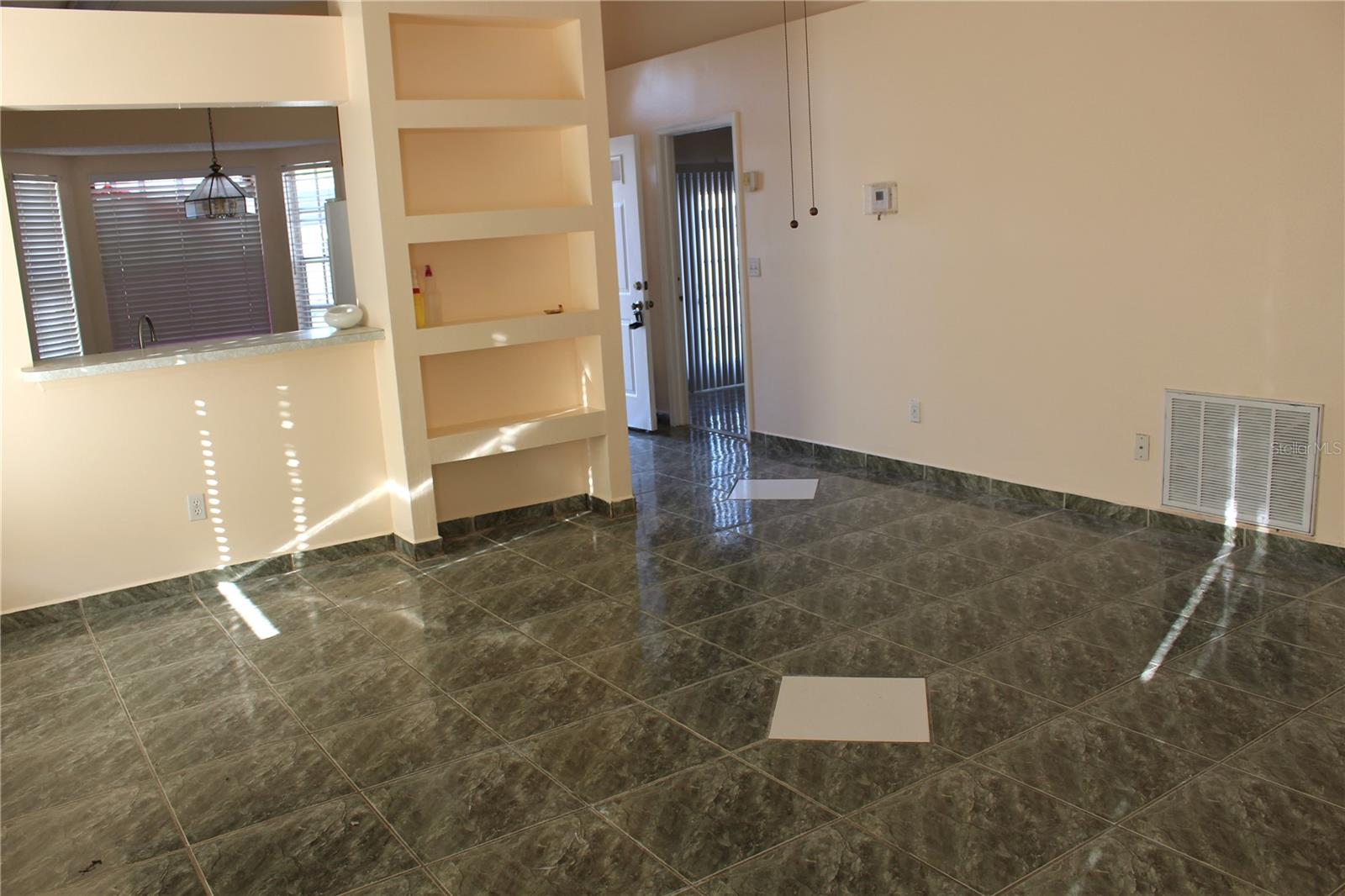 Image 8 of 26 For 11100 Einbender Road