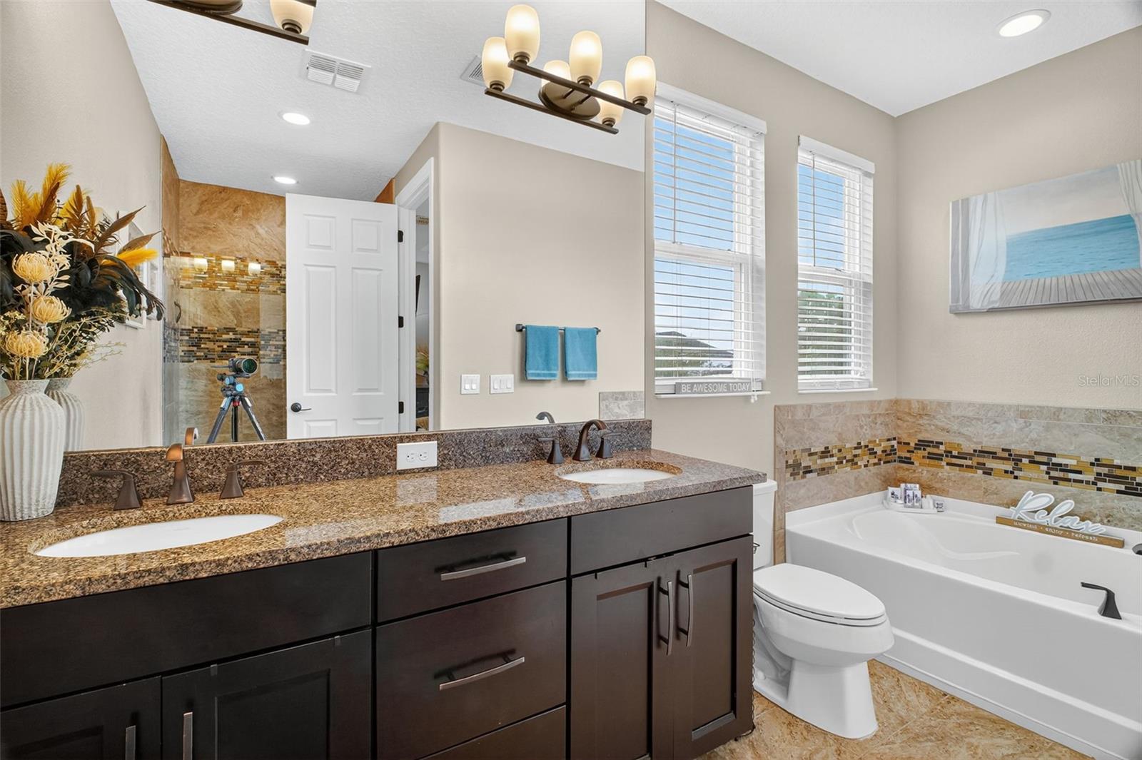 Image 23 of 41 For 1105 Eagle Run Way