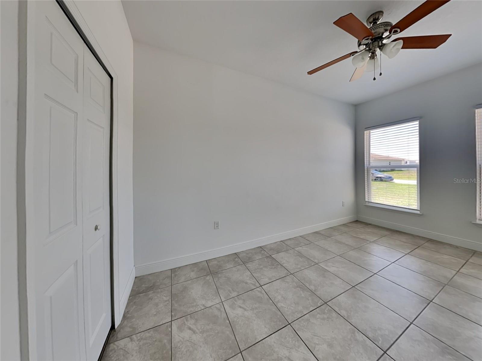 Image 9 of 15 For 356 Elderberry Court