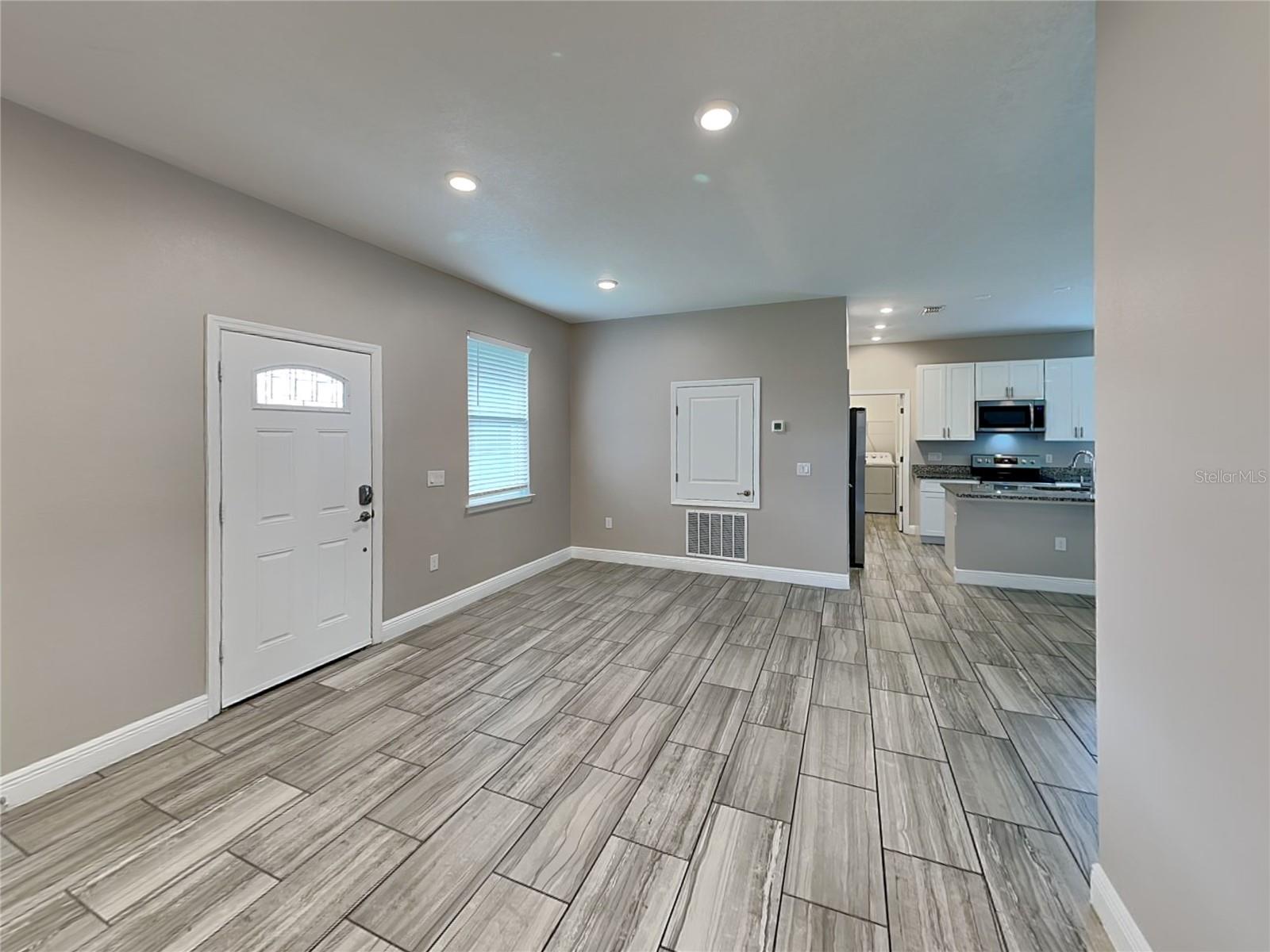 Image 3 of 14 For 1957 Michigan Drive