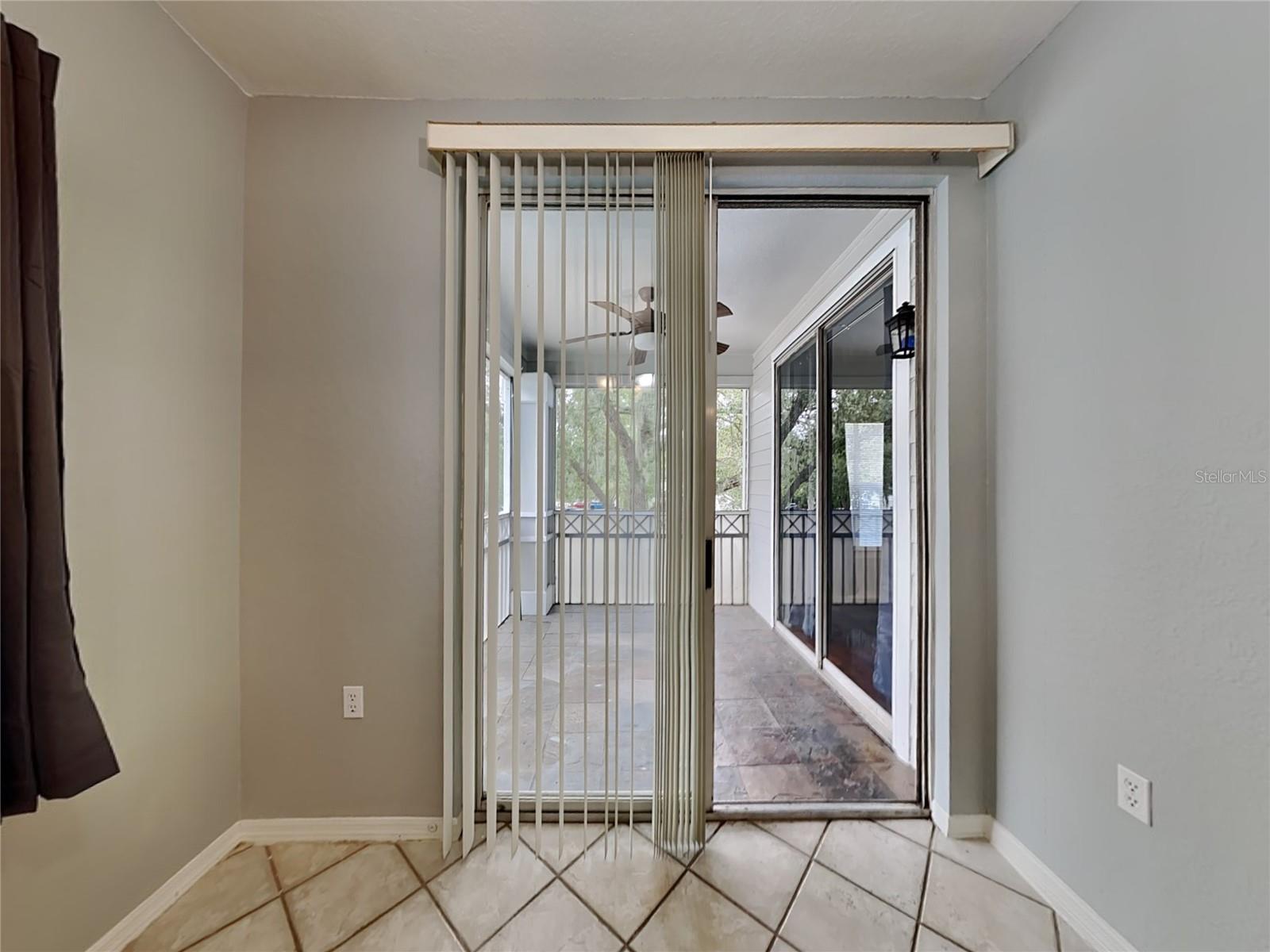 Image 6 of 17 For 2328 Midtown Terrace 1024