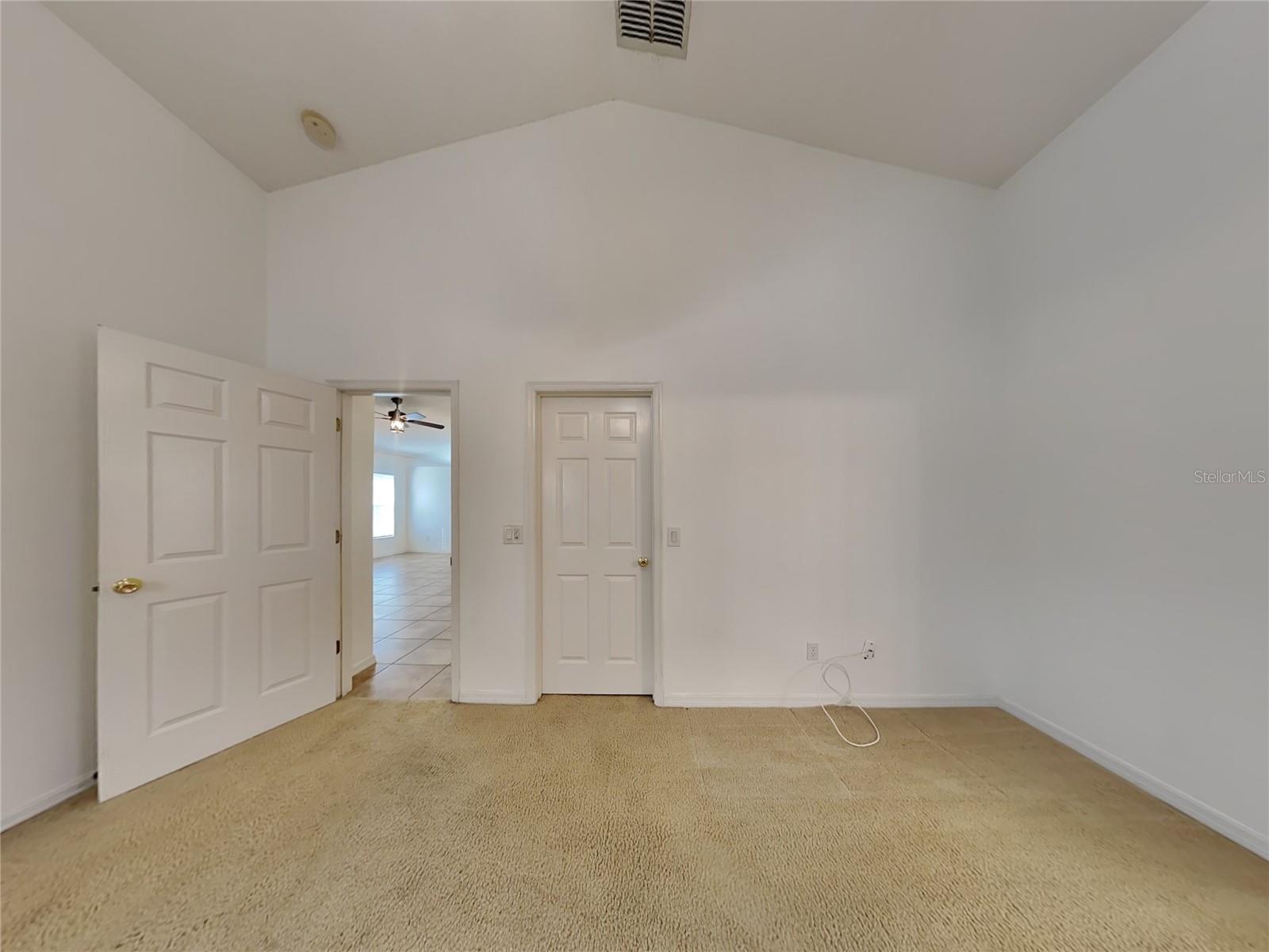 Image 12 of 18 For 832 Mattocks Court