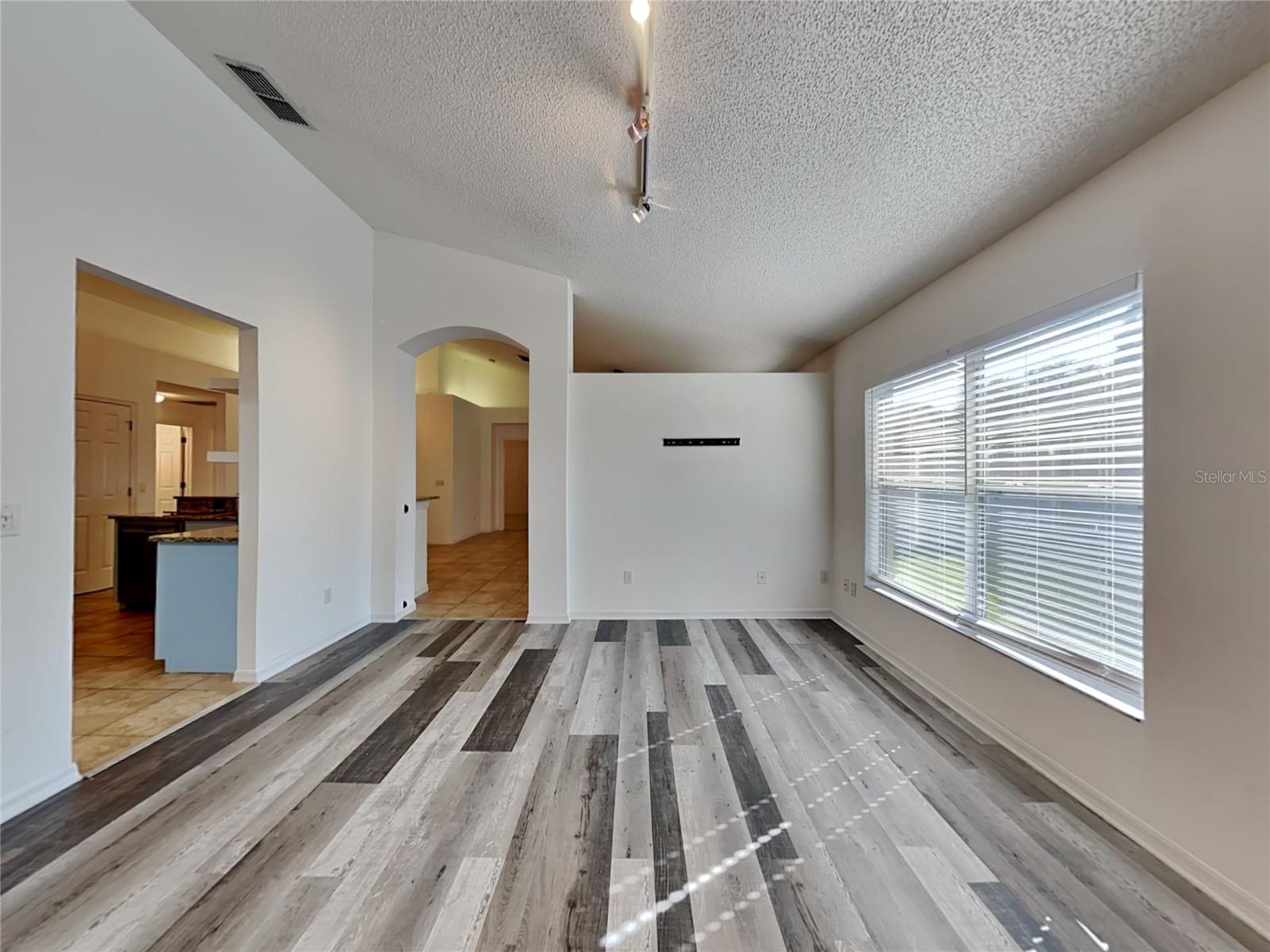 Image 3 of 18 For 832 Mattocks Court
