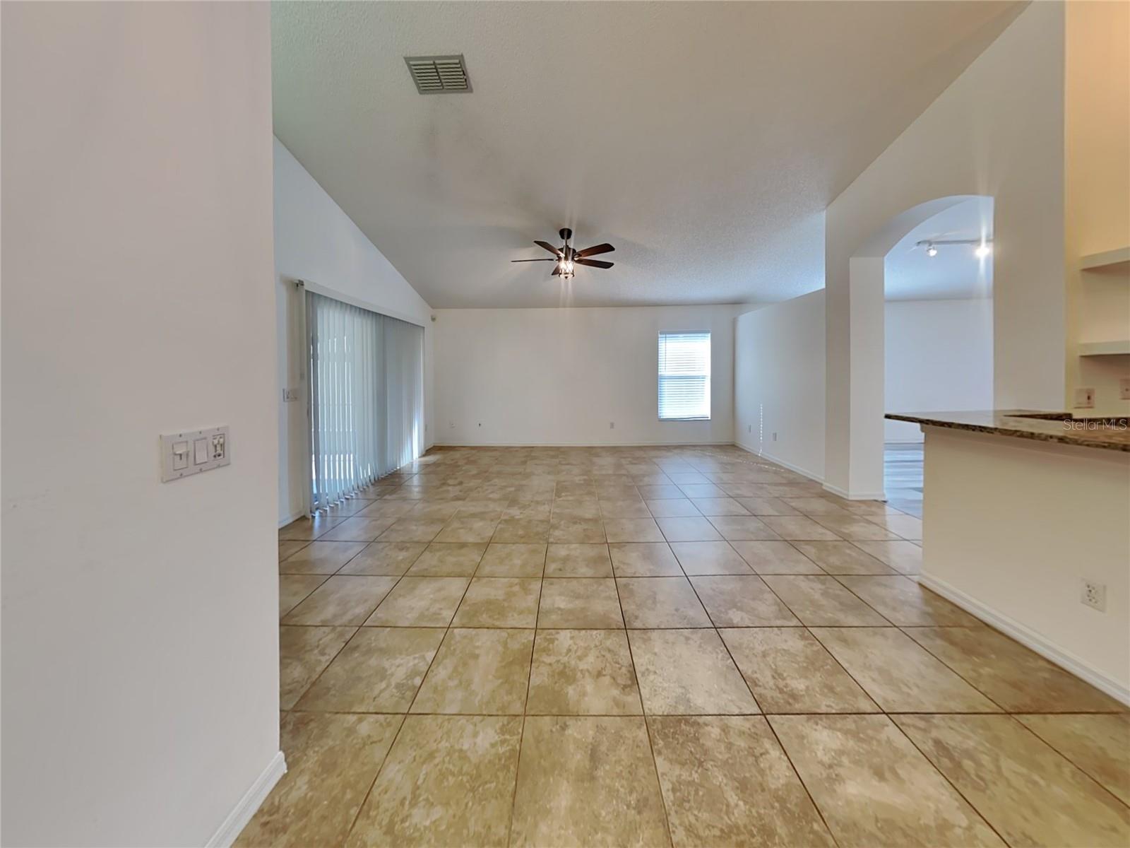 Image 8 of 18 For 832 Mattocks Court