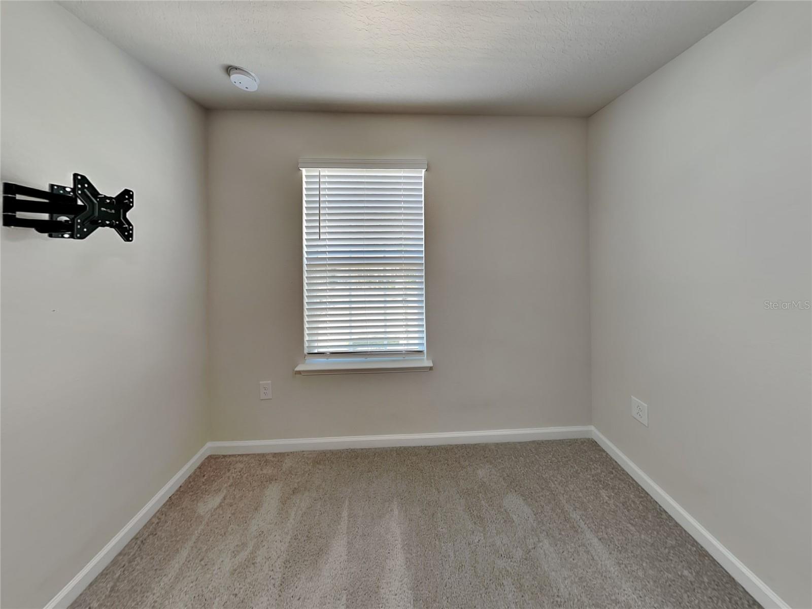 Image 14 of 19 For 6165 Juneberry Way