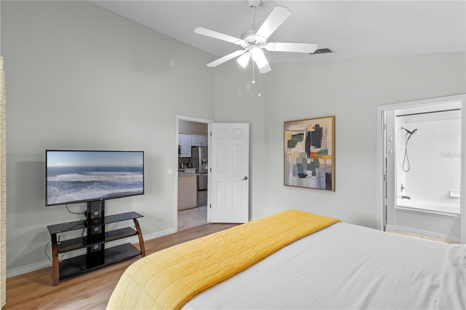 Image 26 of 31 For 1035 Soaring Eagle Lane