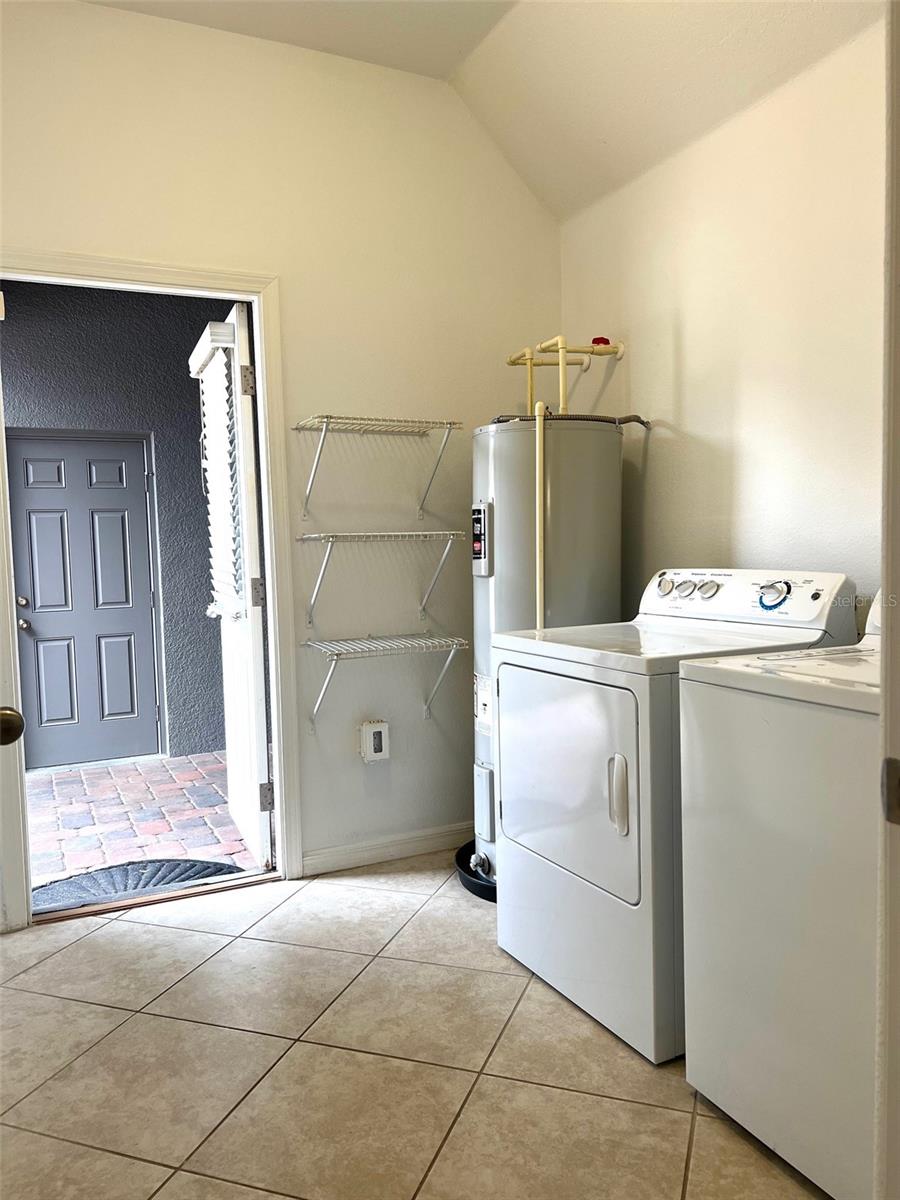 Image 15 of 17 For 7681 Fordson Lane
