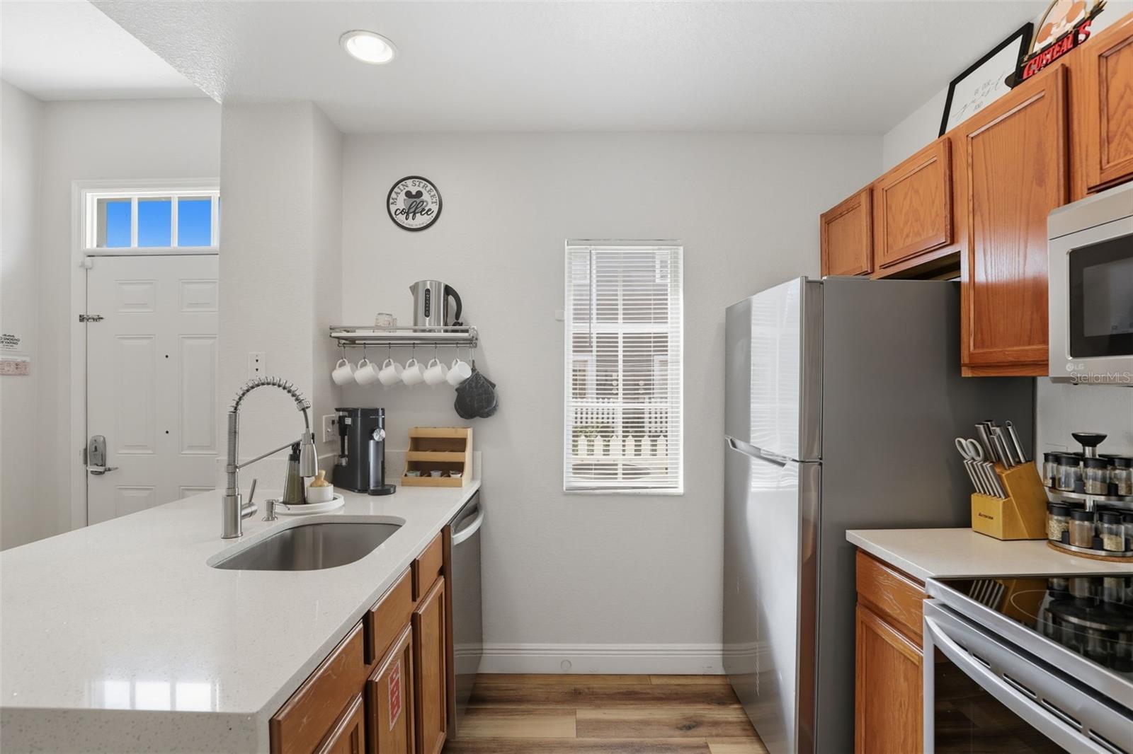 Image 11 of 37 For 2606 Lodi Circle 102