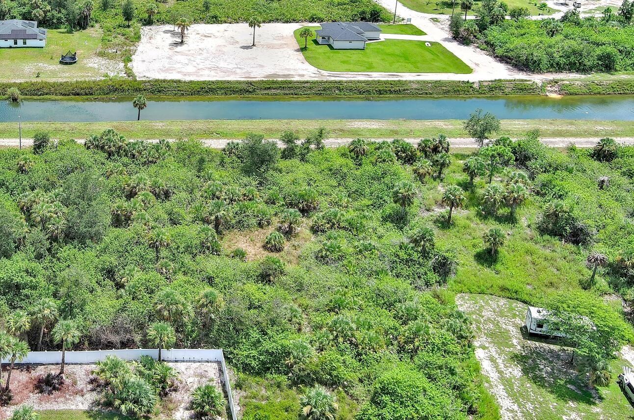 Image 13 of 14 For 1507 Hines Avenue