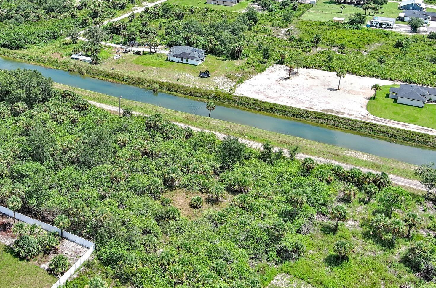 Image 14 of 14 For 1507 Hines Avenue