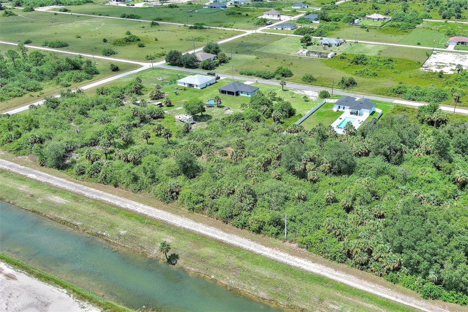 Image 5 of 14 For 1507 Hines Avenue