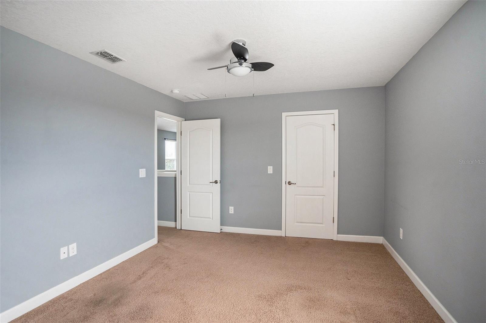 Image 16 of 25 For 2748 Lantern Hill Avenue