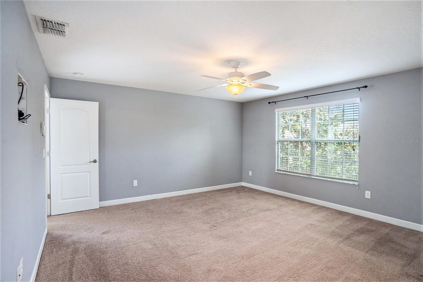 Image 20 of 25 For 2748 Lantern Hill Avenue