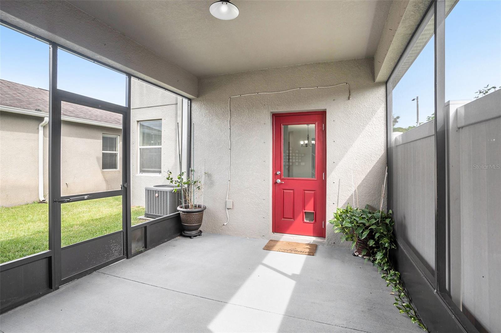 Image 22 of 25 For 2748 Lantern Hill Avenue