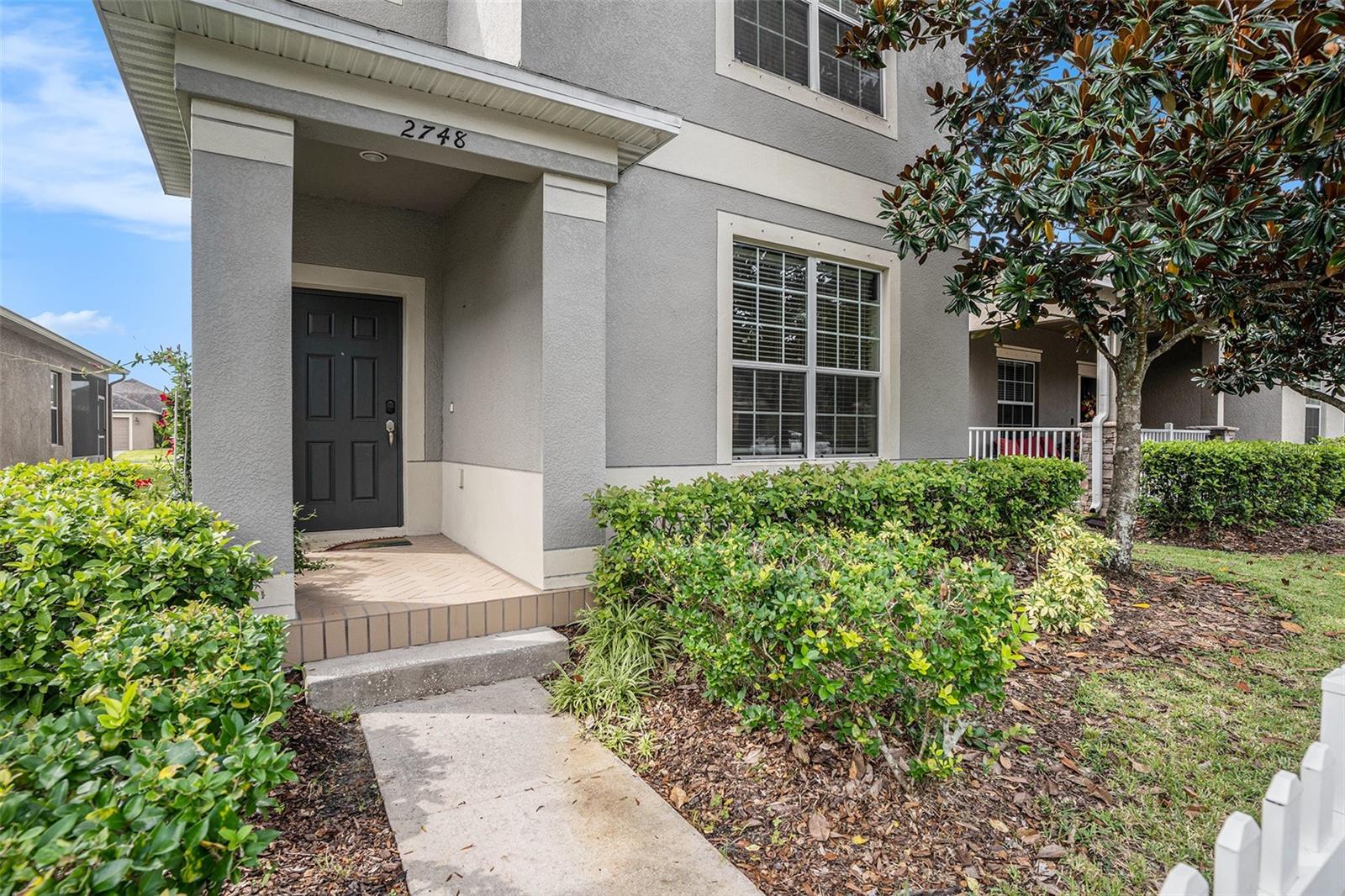 Image 3 of 25 For 2748 Lantern Hill Avenue