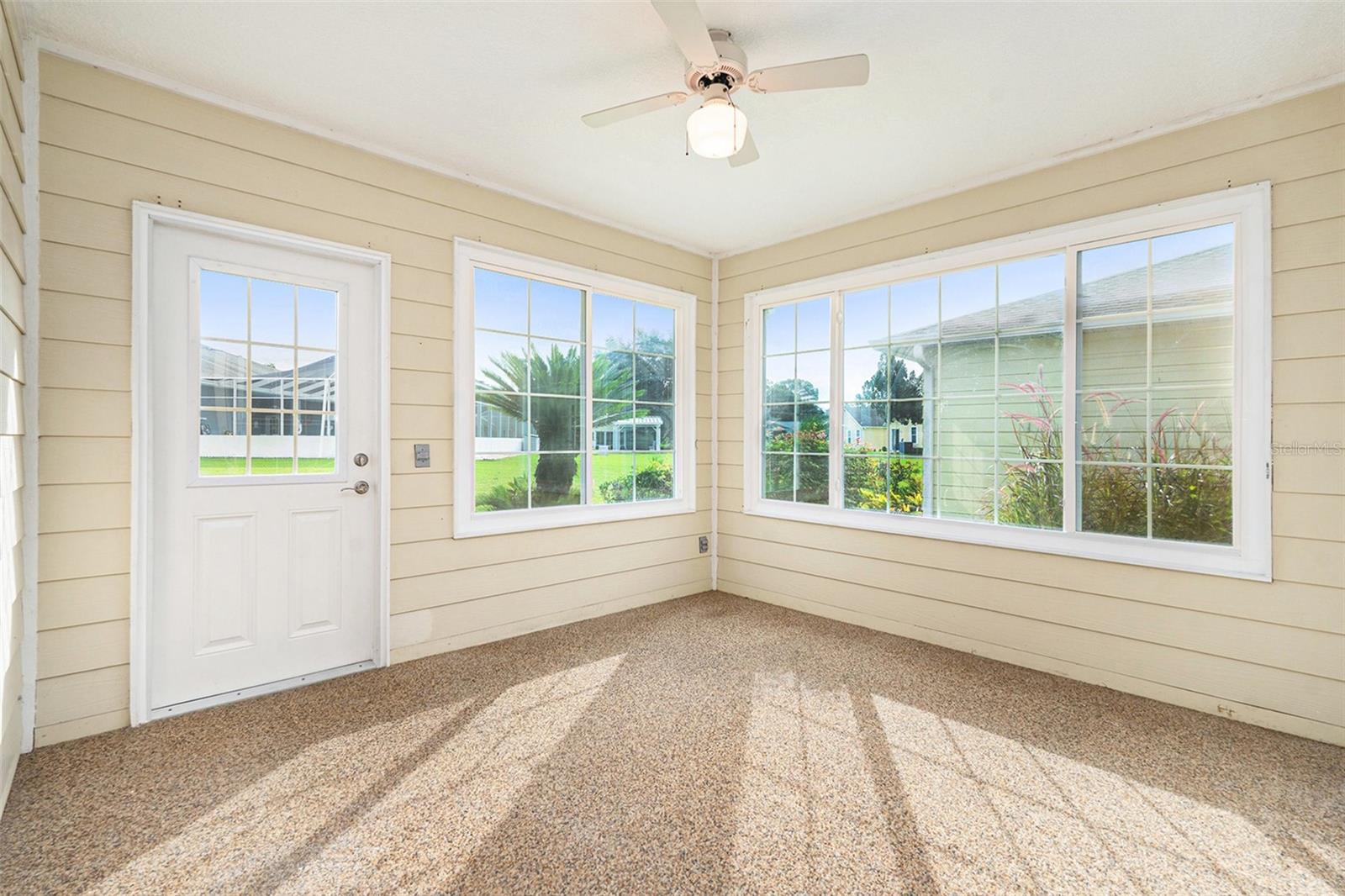 Image 12 of 25 For 37355 Derbyshire Drive