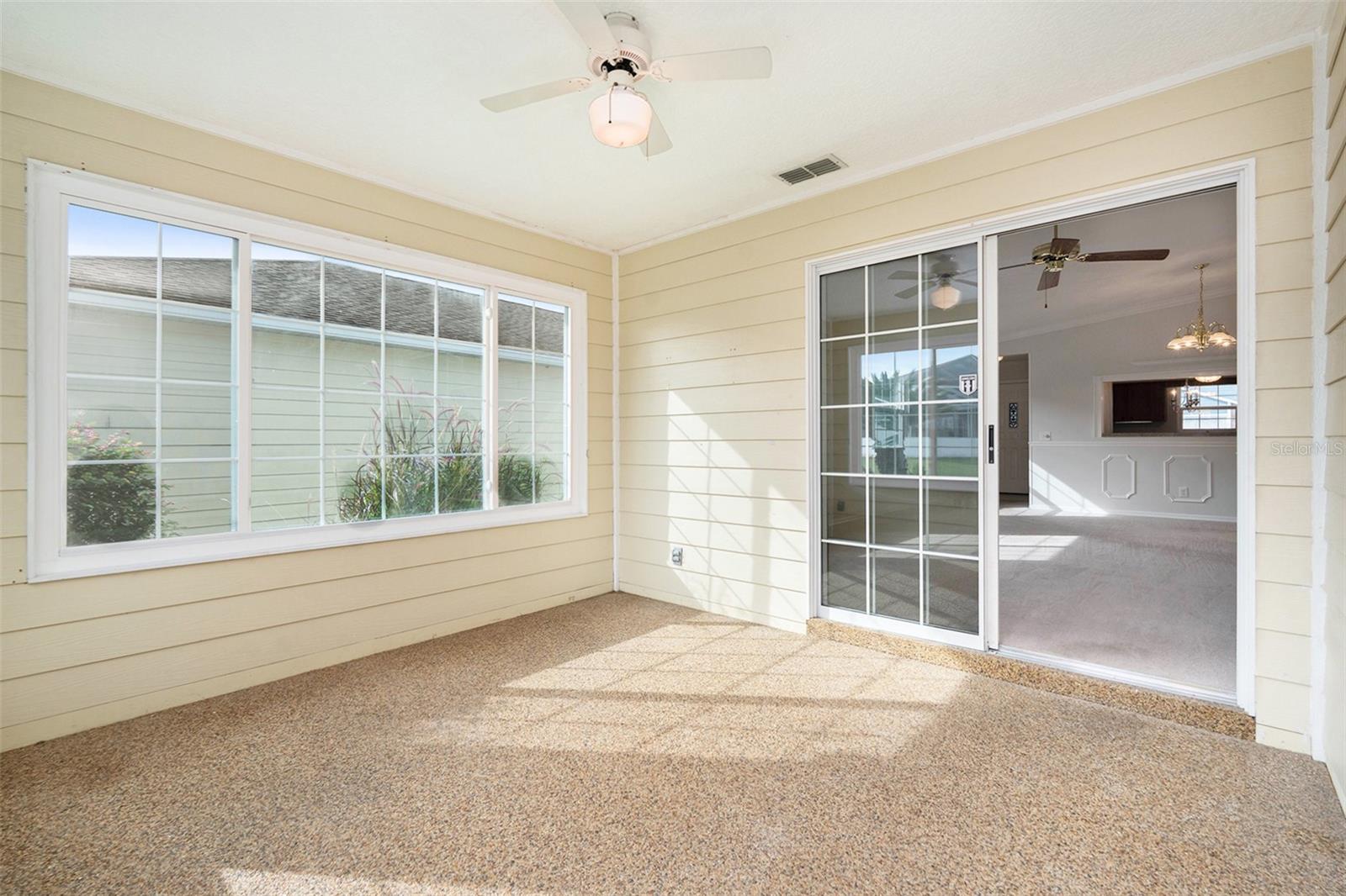 Image 13 of 25 For 37355 Derbyshire Drive